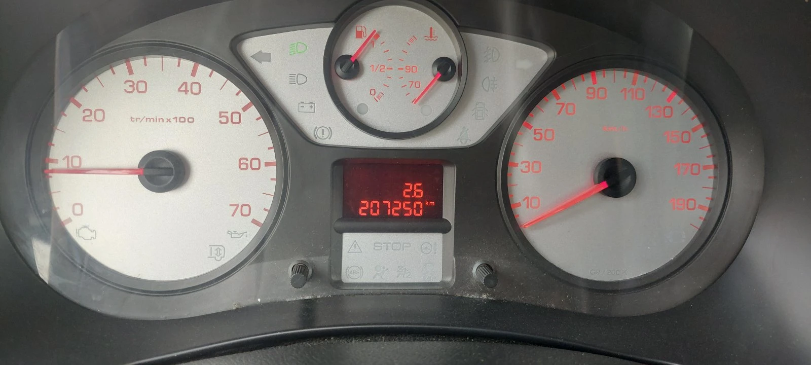 Peugeot Partner 1.6  HDI  | Mobile.bg   15