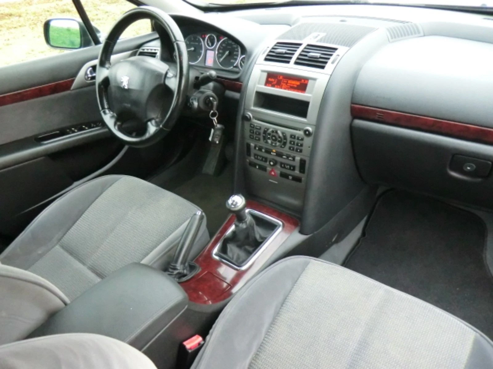 Peugeot 407 2.2газ - изображение 6