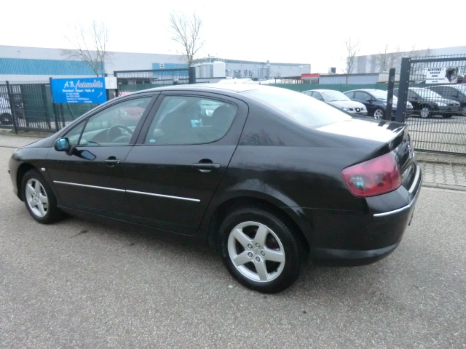 Peugeot 407 2.2газ - изображение 4