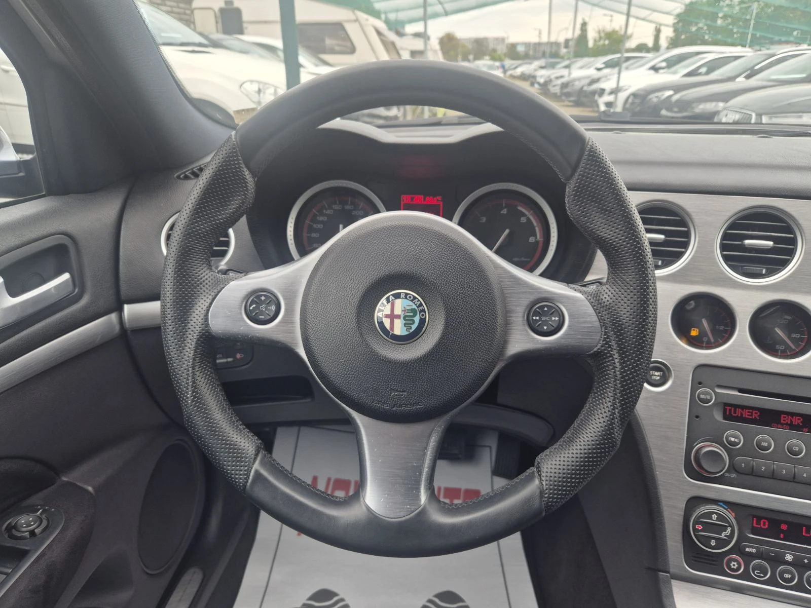 Alfa Romeo 159 1.9M-JET-150кс-175000км - изображение 9