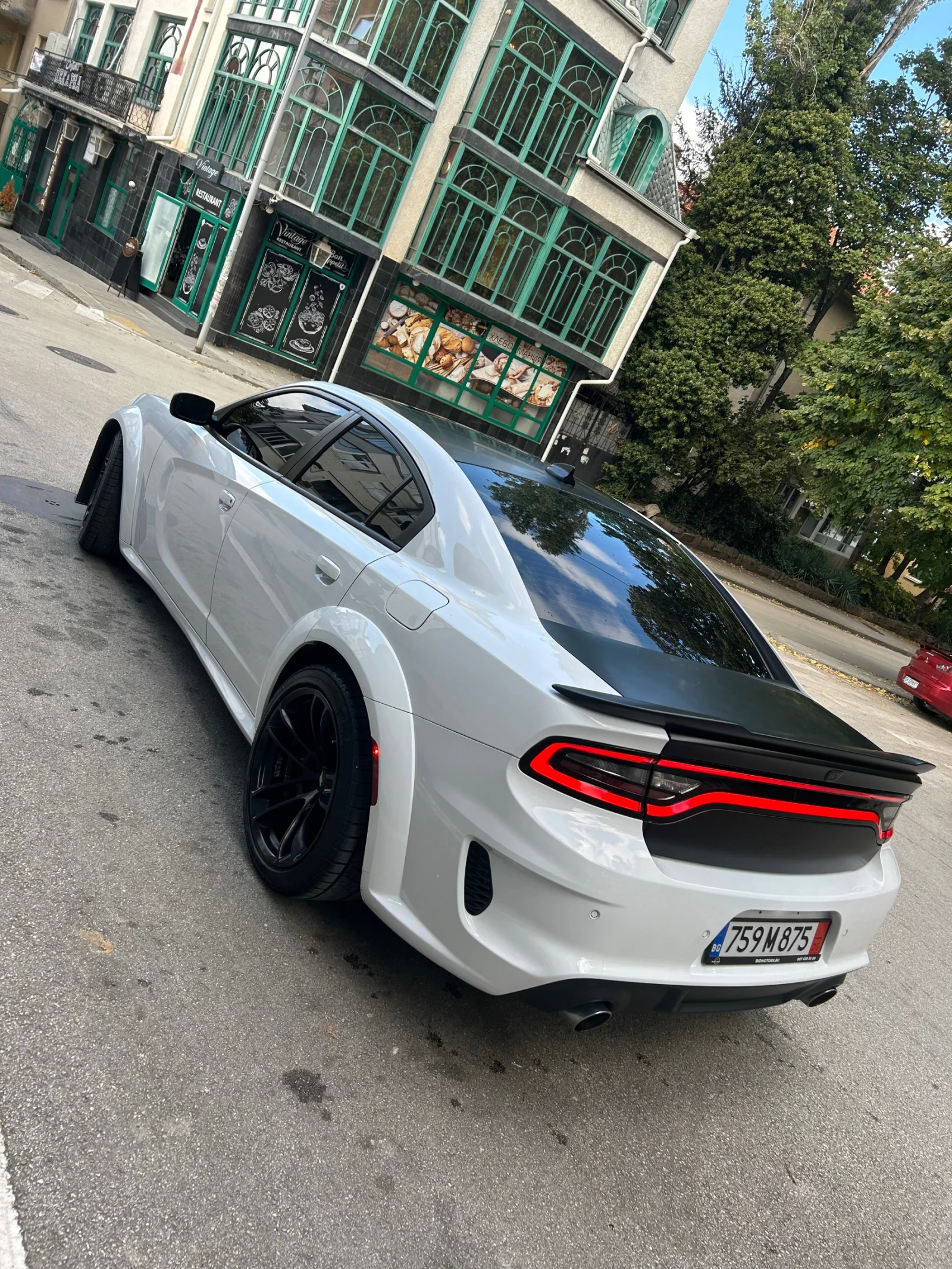 Dodge Charger SRT Scat Pack - изображение 6