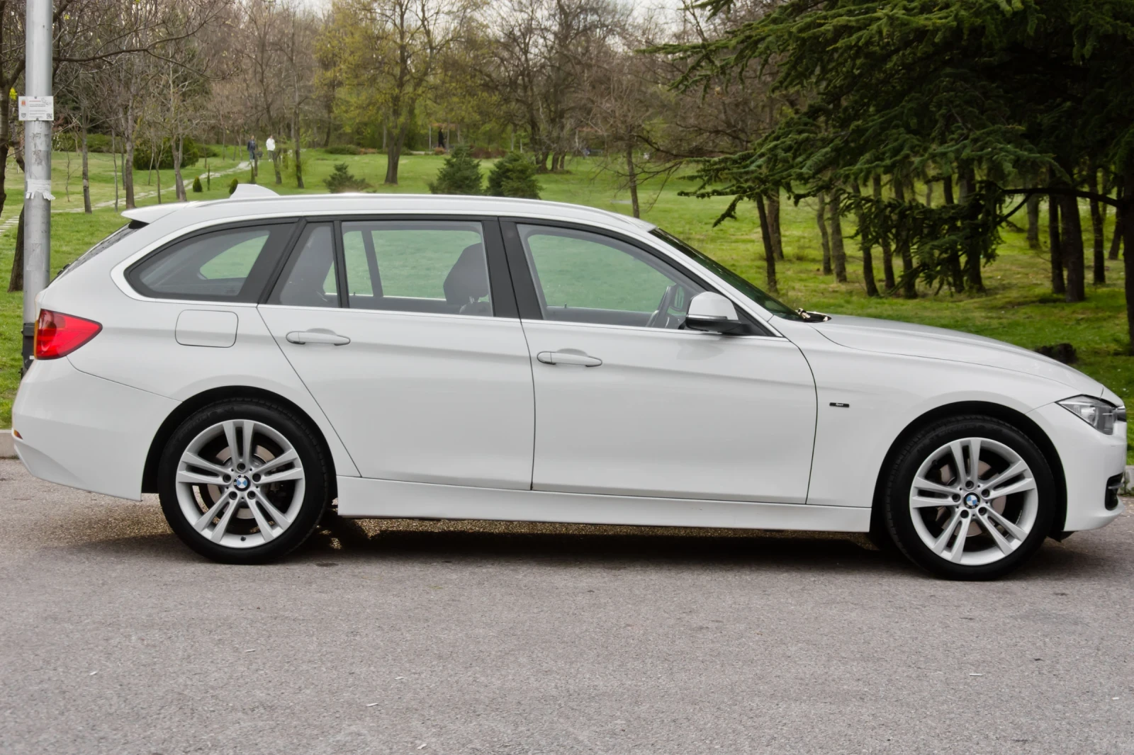 BMW 320 320d xdrive | Mobile.bg   7