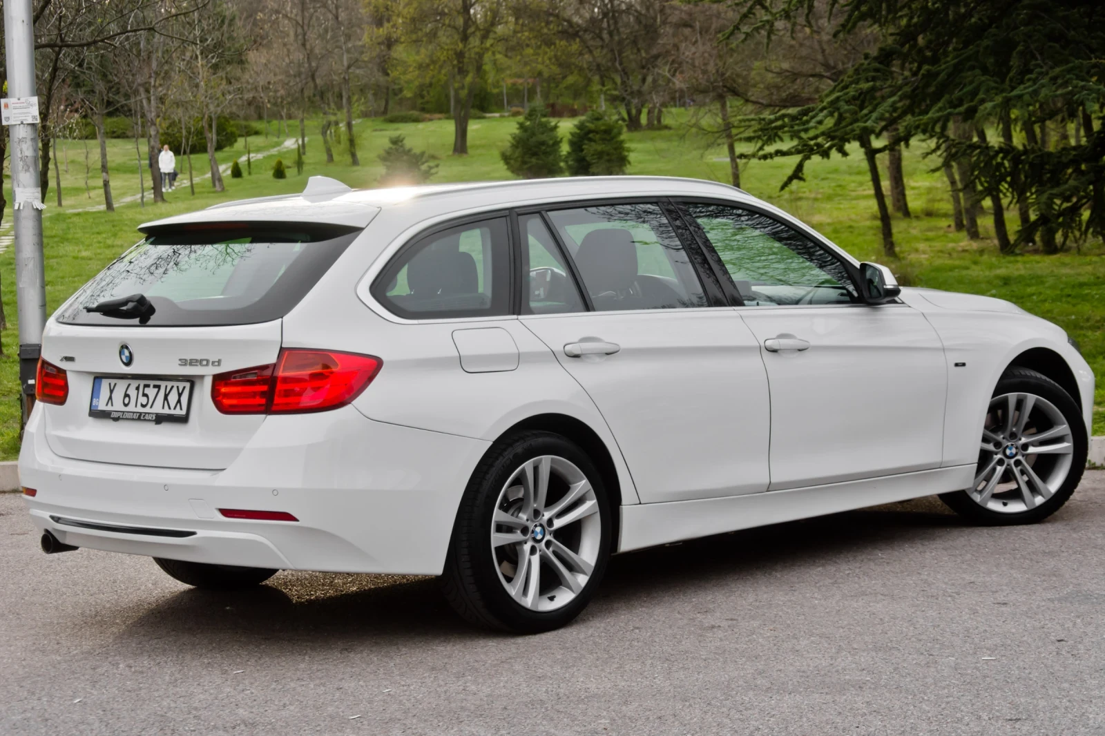 BMW 320 320d xdrive | Mobile.bg   5