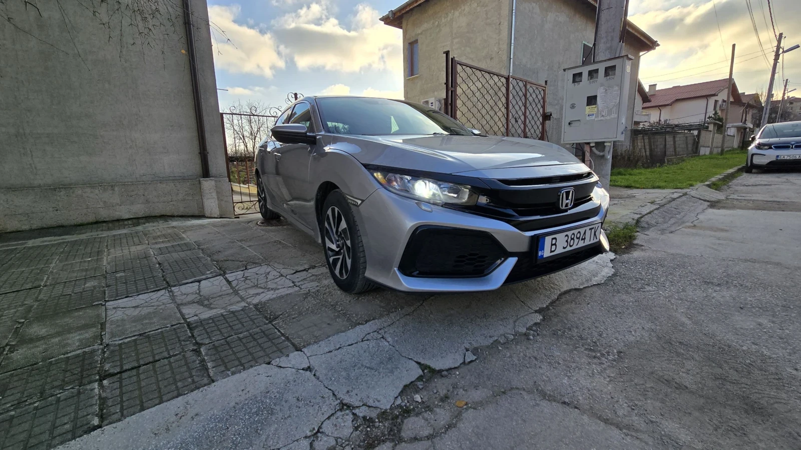 Honda Civic X, снимка 3 - Автомобили и джипове - 53845098