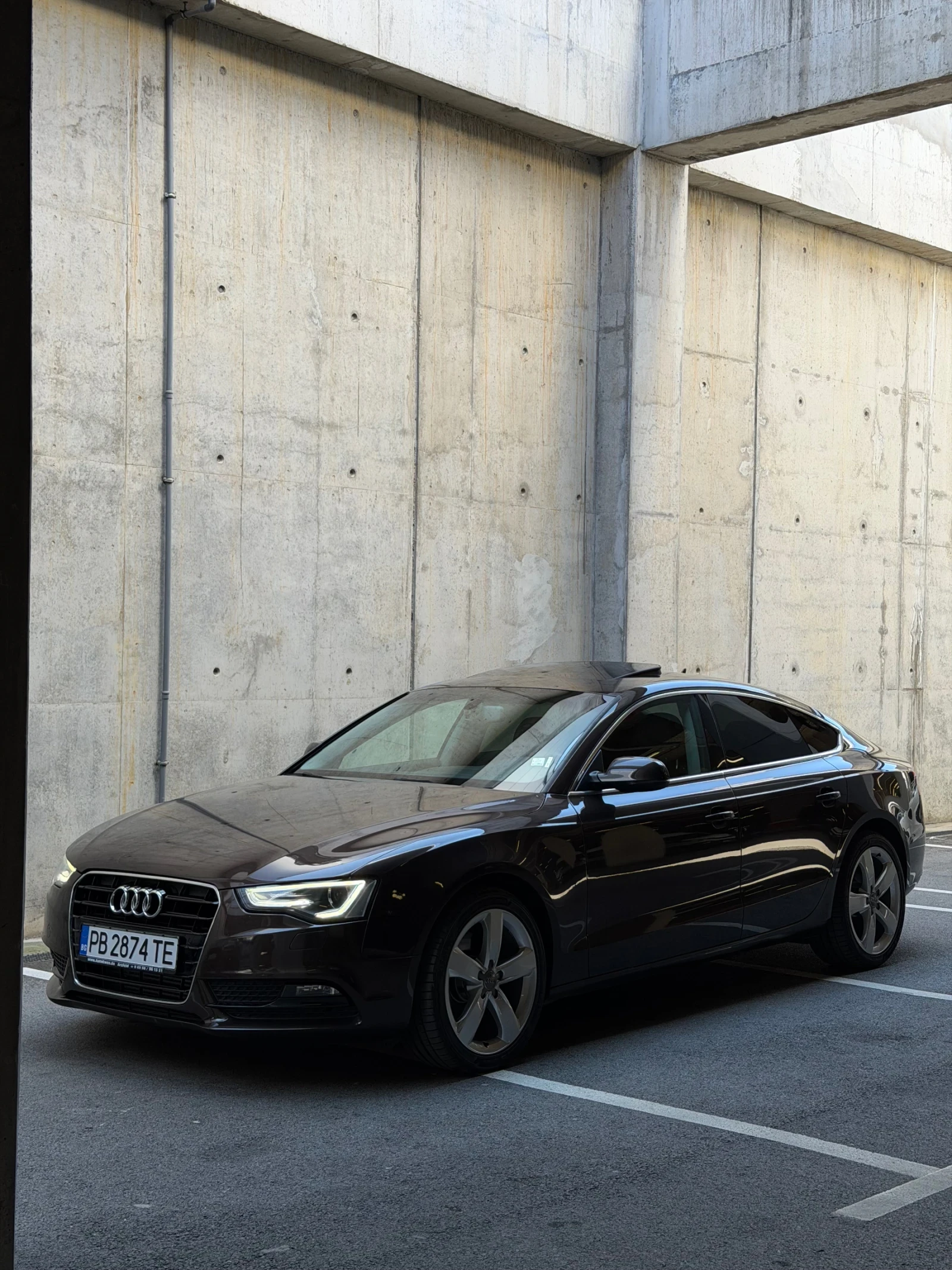 Audi A5 Sportback, снимка 6 - Автомобили и джипове - 54115305