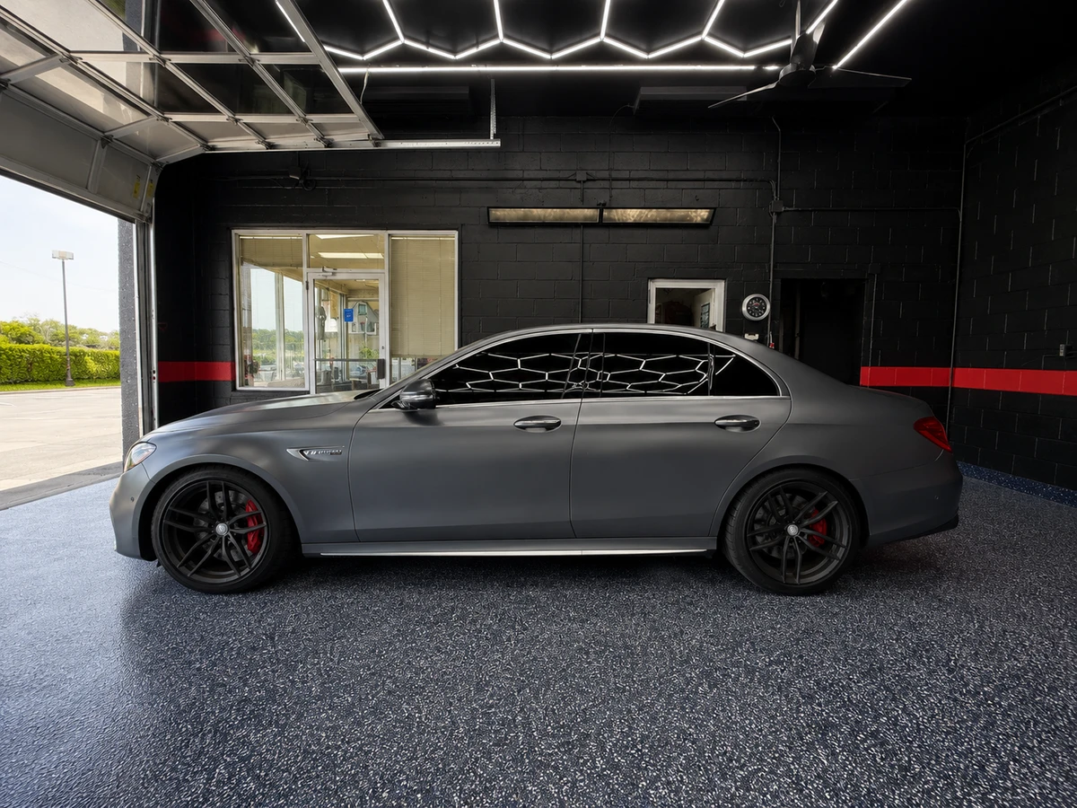 Mercedes-Benz E 63 AMG AMG E 63 S / ПАНО / КАРБОН / ЦЕНА ДО БГ, снимка 3 - Автомобили и джипове - 54874770