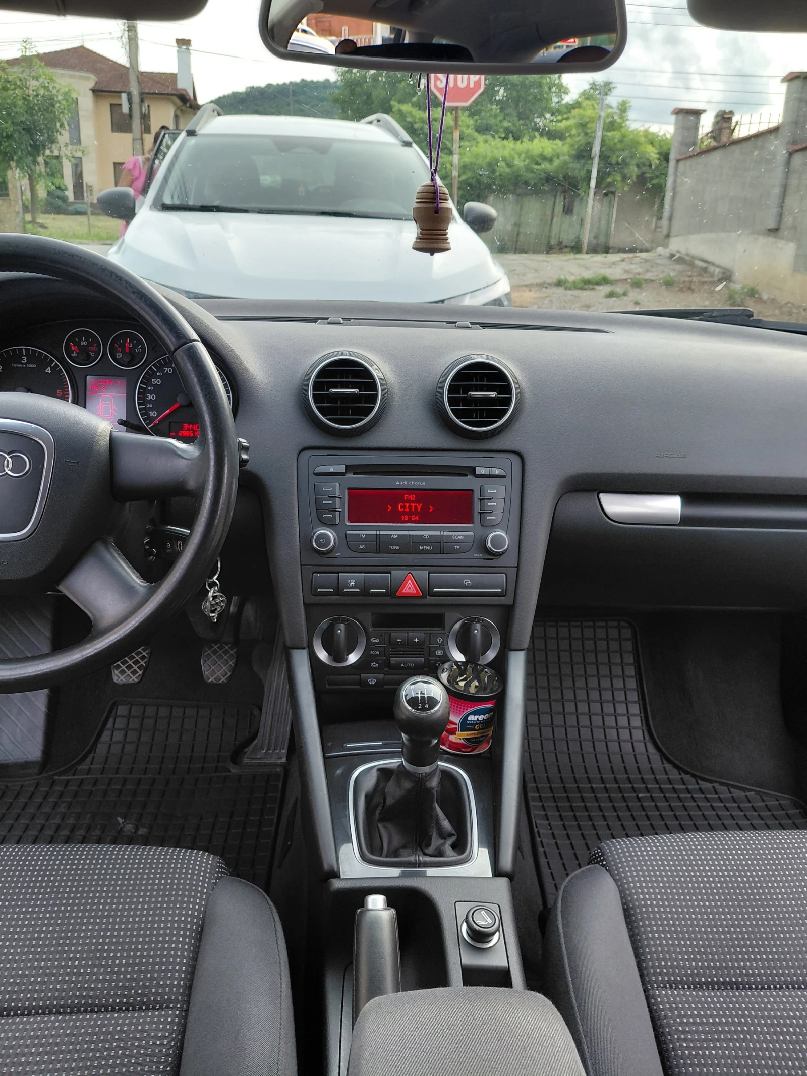 Audi A3 1, 9 Tdi, снимка 8 - Автомобили и джипове - 54947911