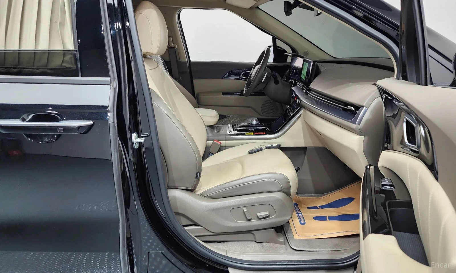 Kia Carnival * * 7-Seater High Limousine* * FULL | Mobile.bg � ����������� 11