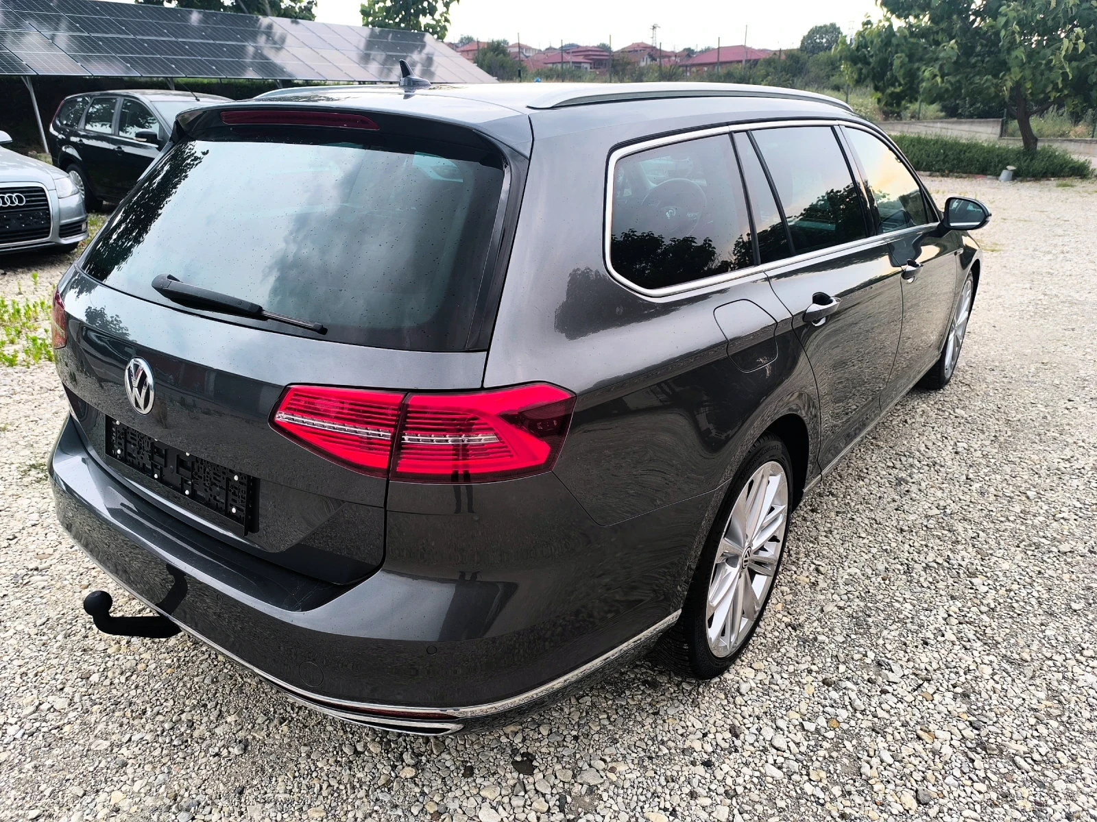 VW Passat 2.0TDI High line, 4Motion BMT, 240�.�. | Mobile.bg � ����������� 7