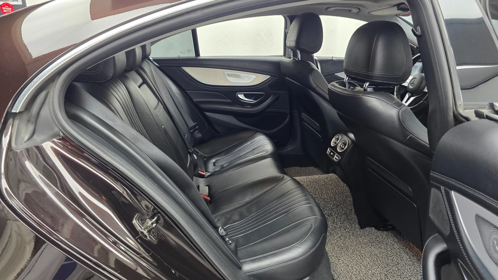 Mercedes-Benz CLS 400 d 4MATIC, снимка 11 - Автомобили и джипове - 55429796