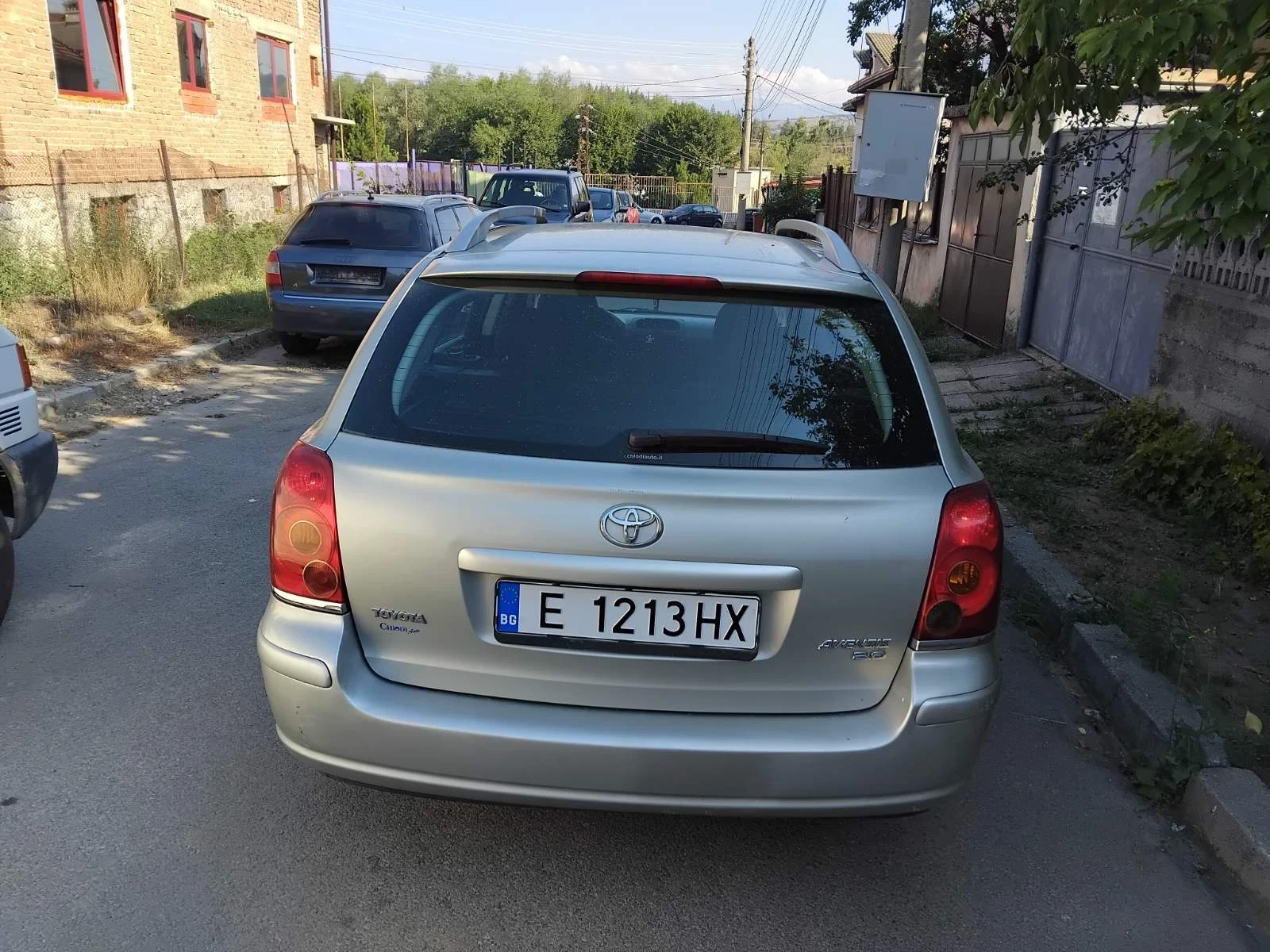 Toyota Avensis 2.0, снимка 5 - Автомобили и джипове - 55838035
