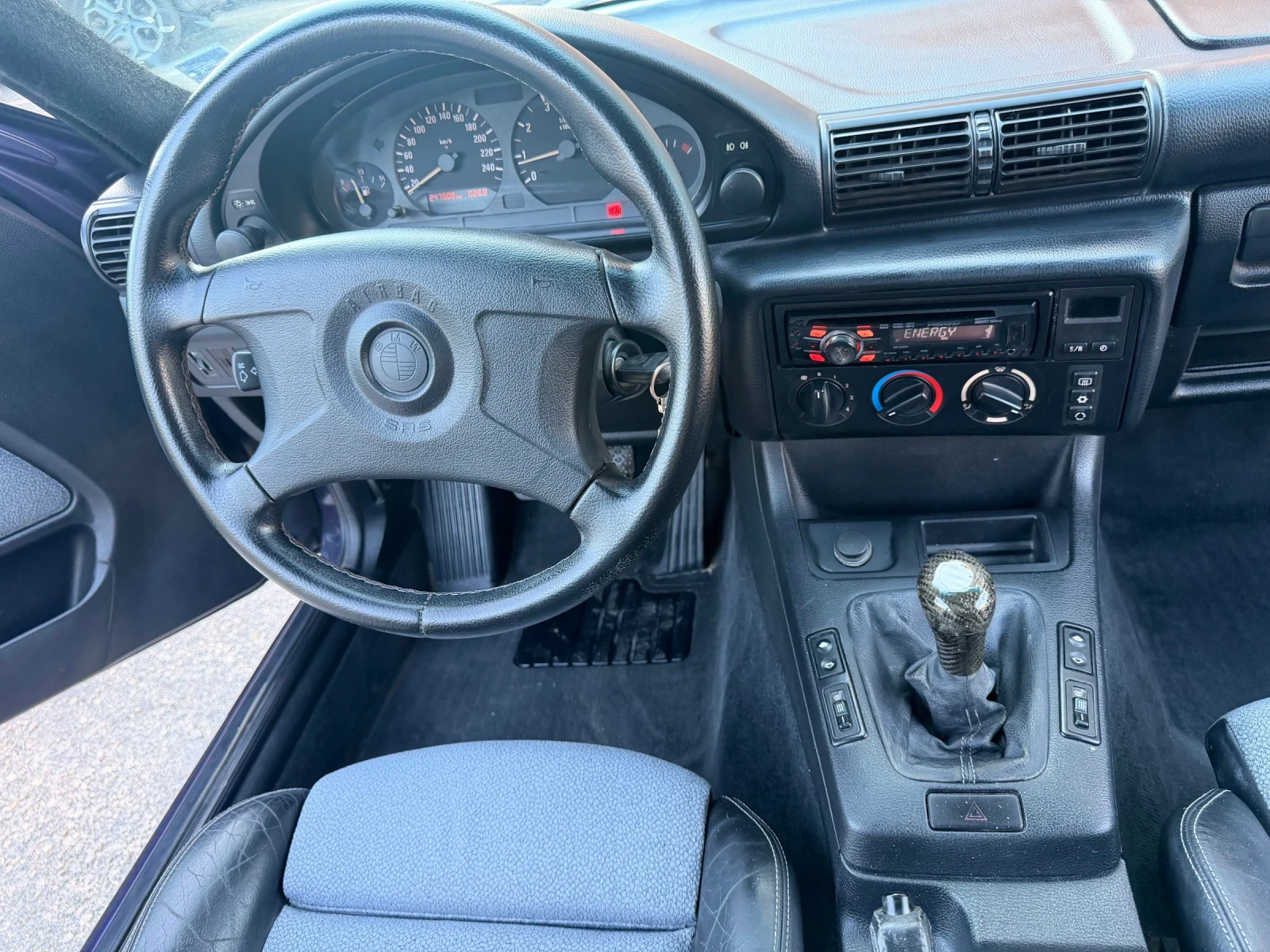 BMW 318 is CALIFORNIA, снимка 7 - Автомобили и джипове - 55561631