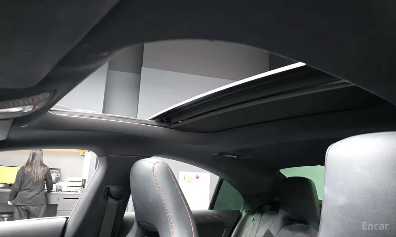 Mercedes-Benz CLA 250 AMG Pack 4MATIC, снимка 17 - Автомобили и джипове - 55572036