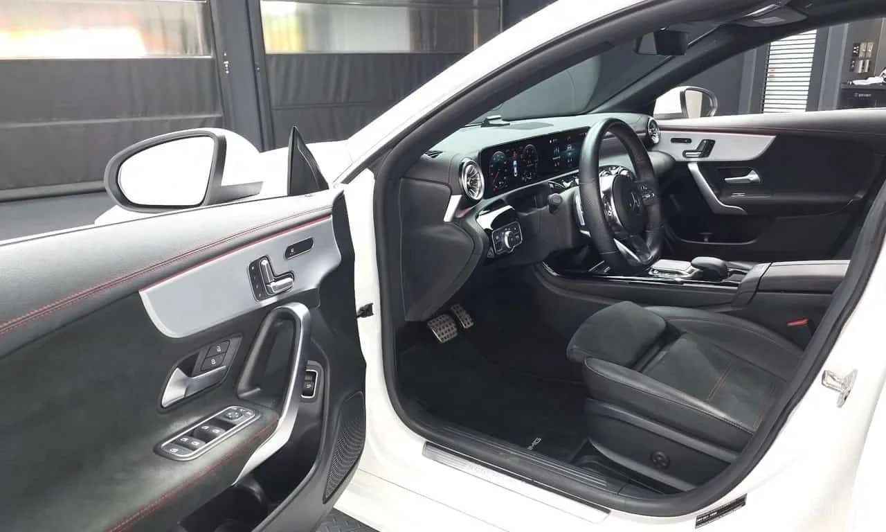 Mercedes-Benz CLA 250 AMG Pack 4MATIC, снимка 10 - Автомобили и джипове - 55572036