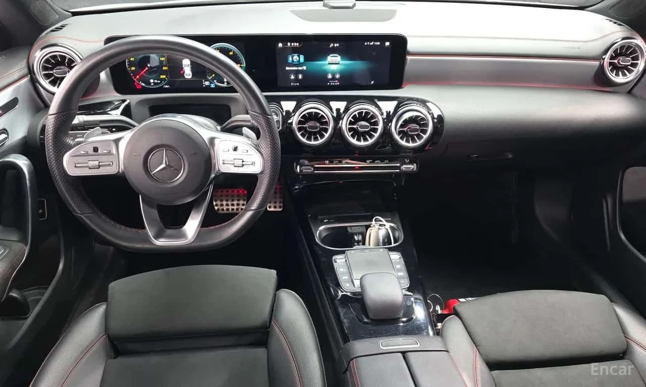 Mercedes-Benz CLA 250 AMG Pack 4MATIC, снимка 7 - Автомобили и джипове - 55572036