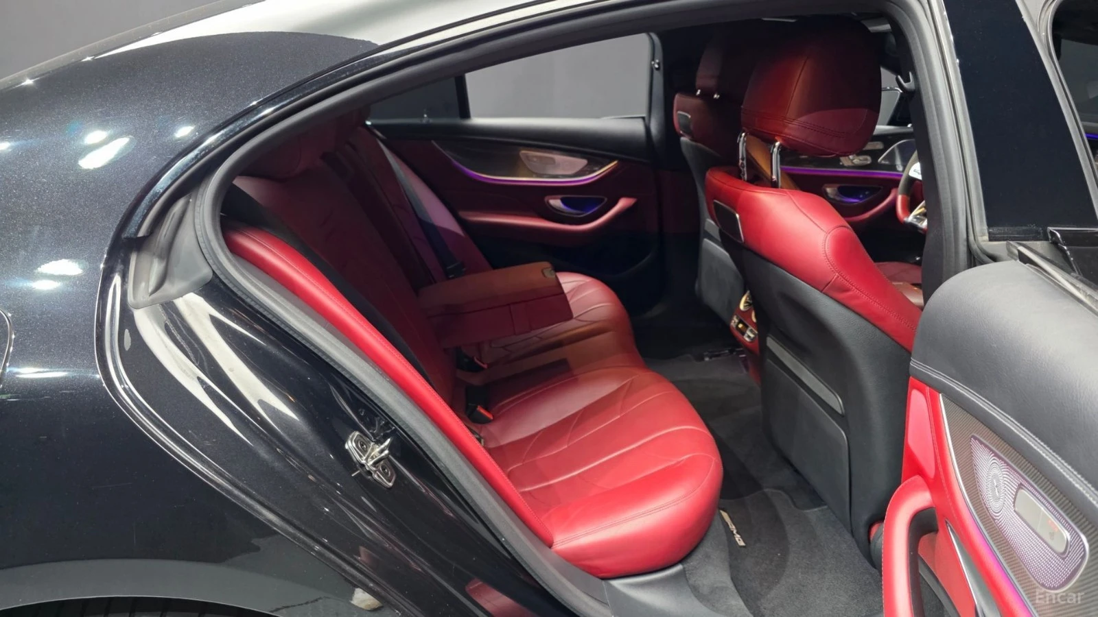 Mercedes-Benz CLS 53 AMG 4MATIC* МАСАЖИ* ДИСТРОНИК* 360* ОБДУХВАНЕ* , снимка 10 - Автомобили и джипове - 55623974