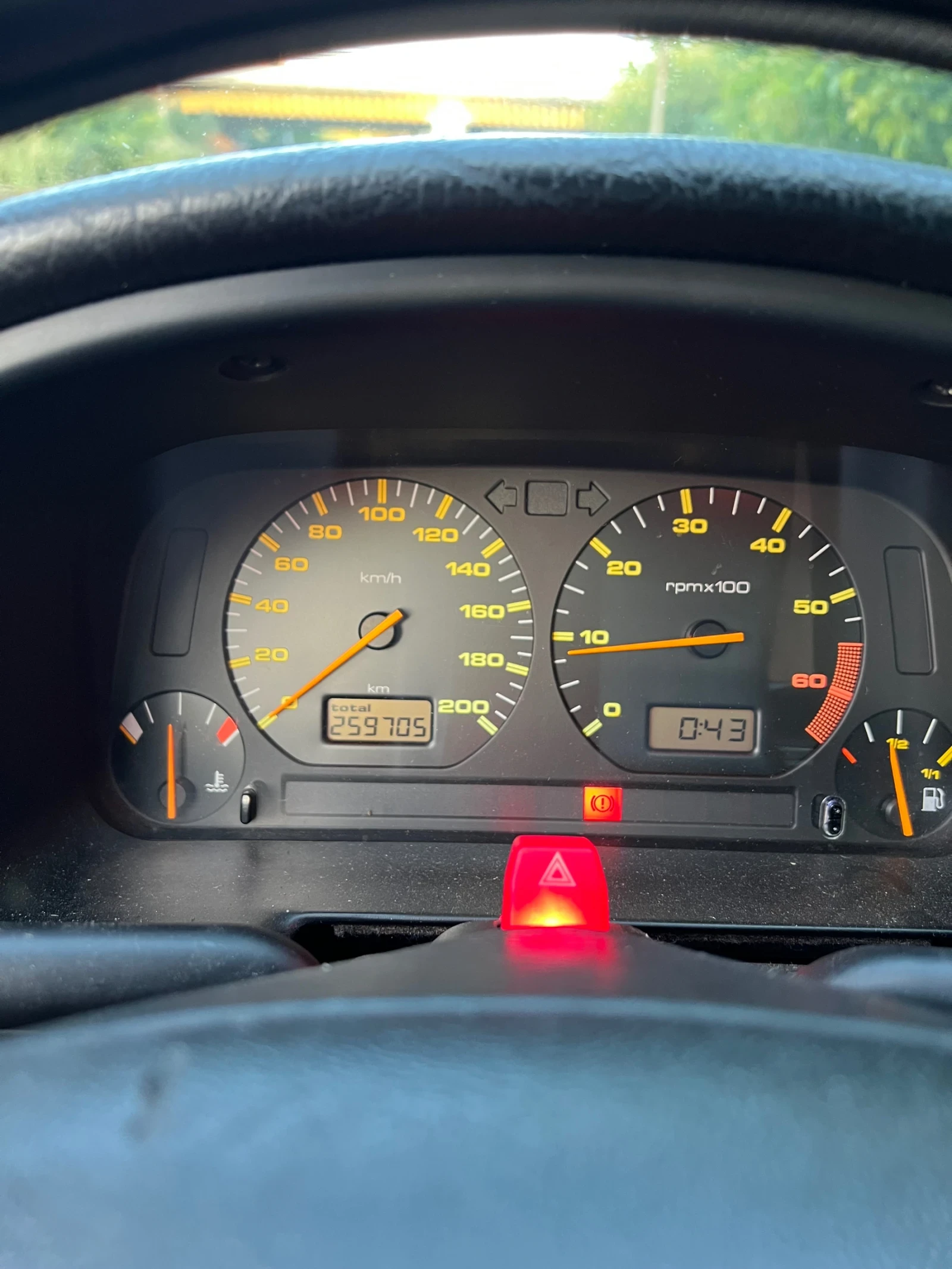 Seat Cordoba, снимка 7 - Автомобили и джипове - 55780172