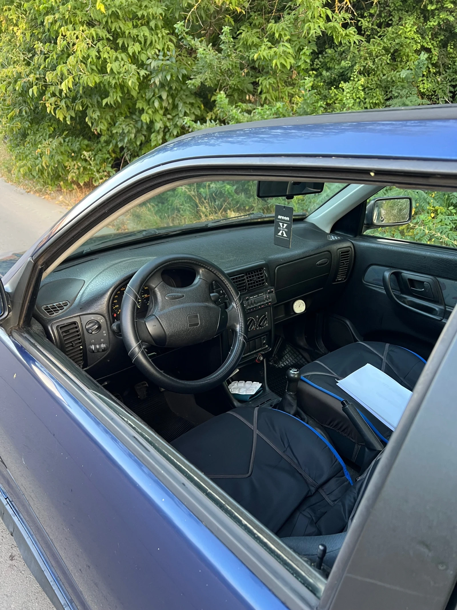 Seat Cordoba, снимка 6 - Автомобили и джипове - 55780172