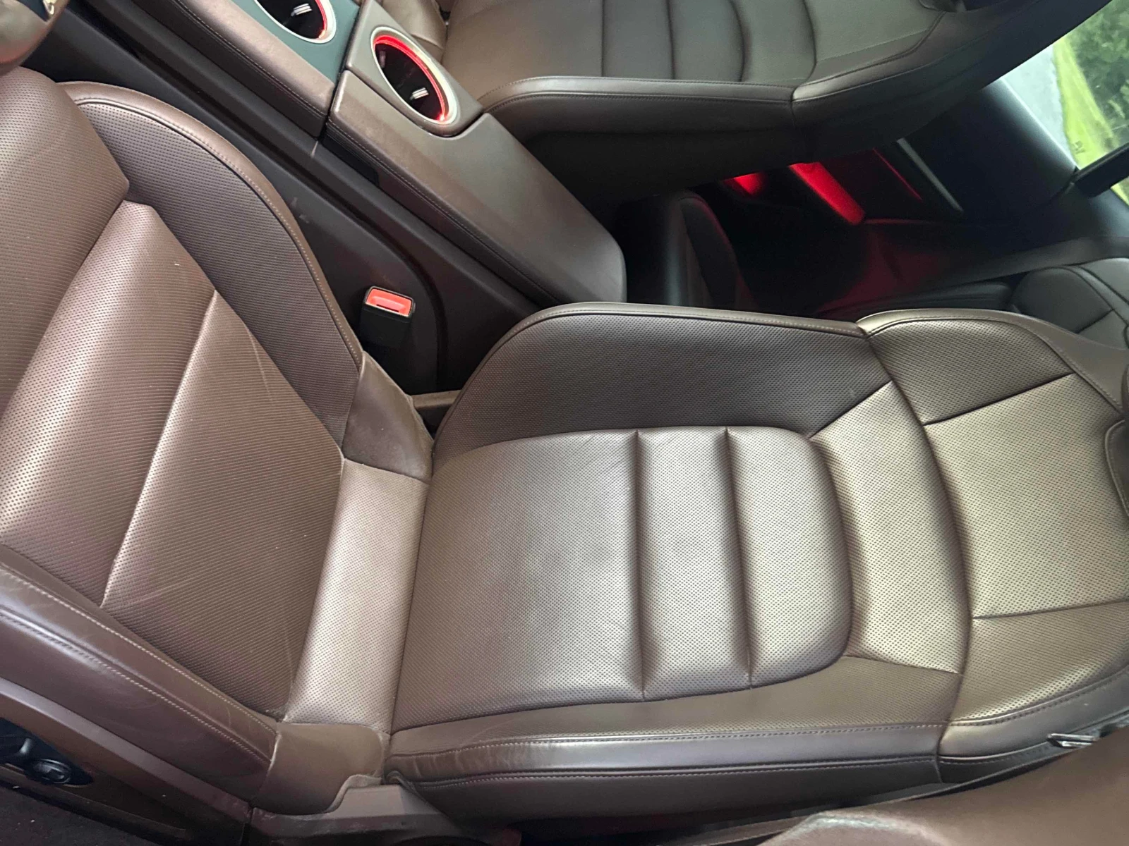 Porsche Taycan * 4S * CARFAX * ОПЦИЯ ЗА ФИНАНСИРАНЕ, снимка 15 - Автомобили и джипове - 55875638