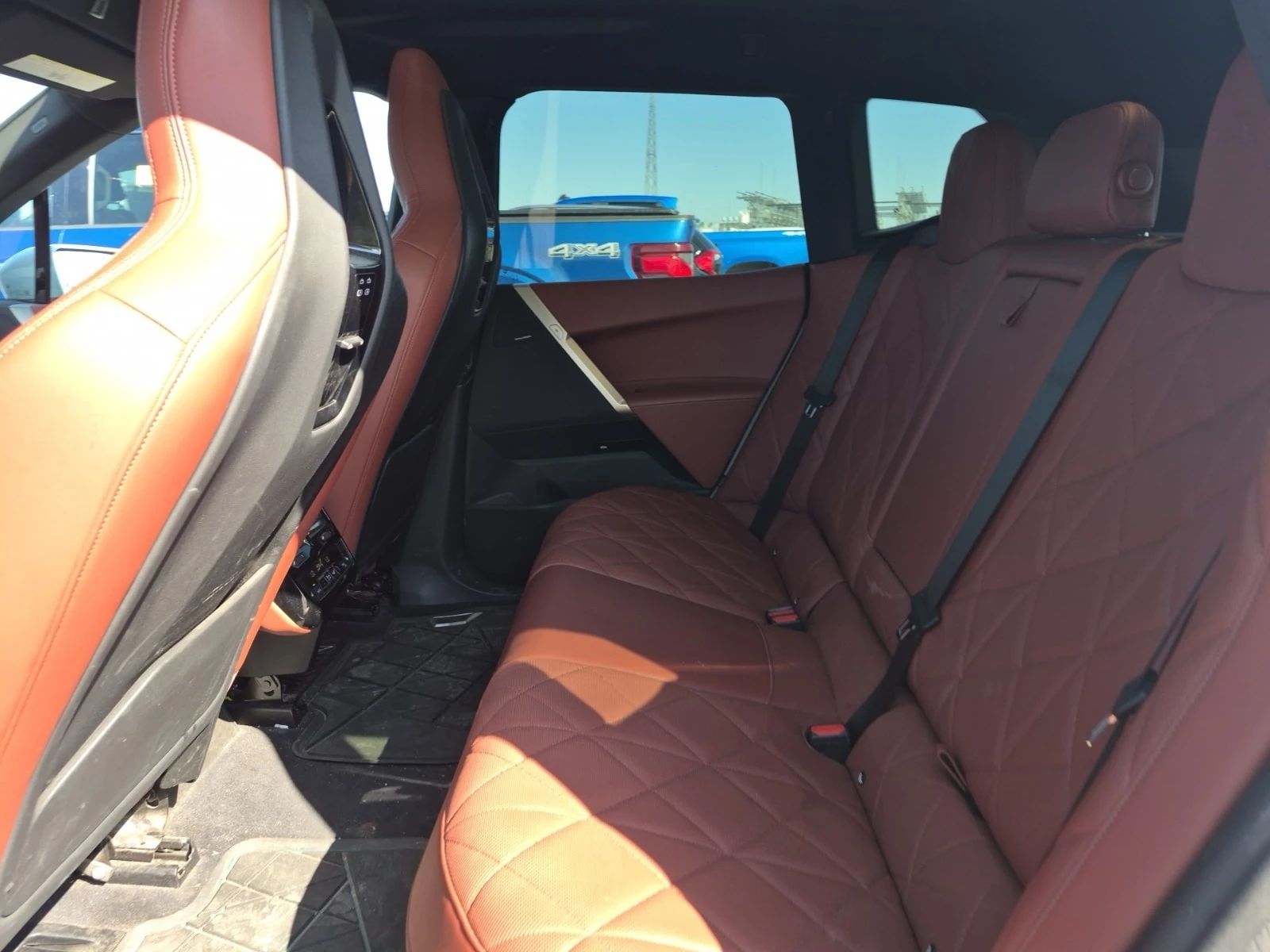 BMW iX * XDRIVE50 * CARFAX * АВТОКРЕДИТ * , снимка 11 - Автомобили и джипове - 55884694