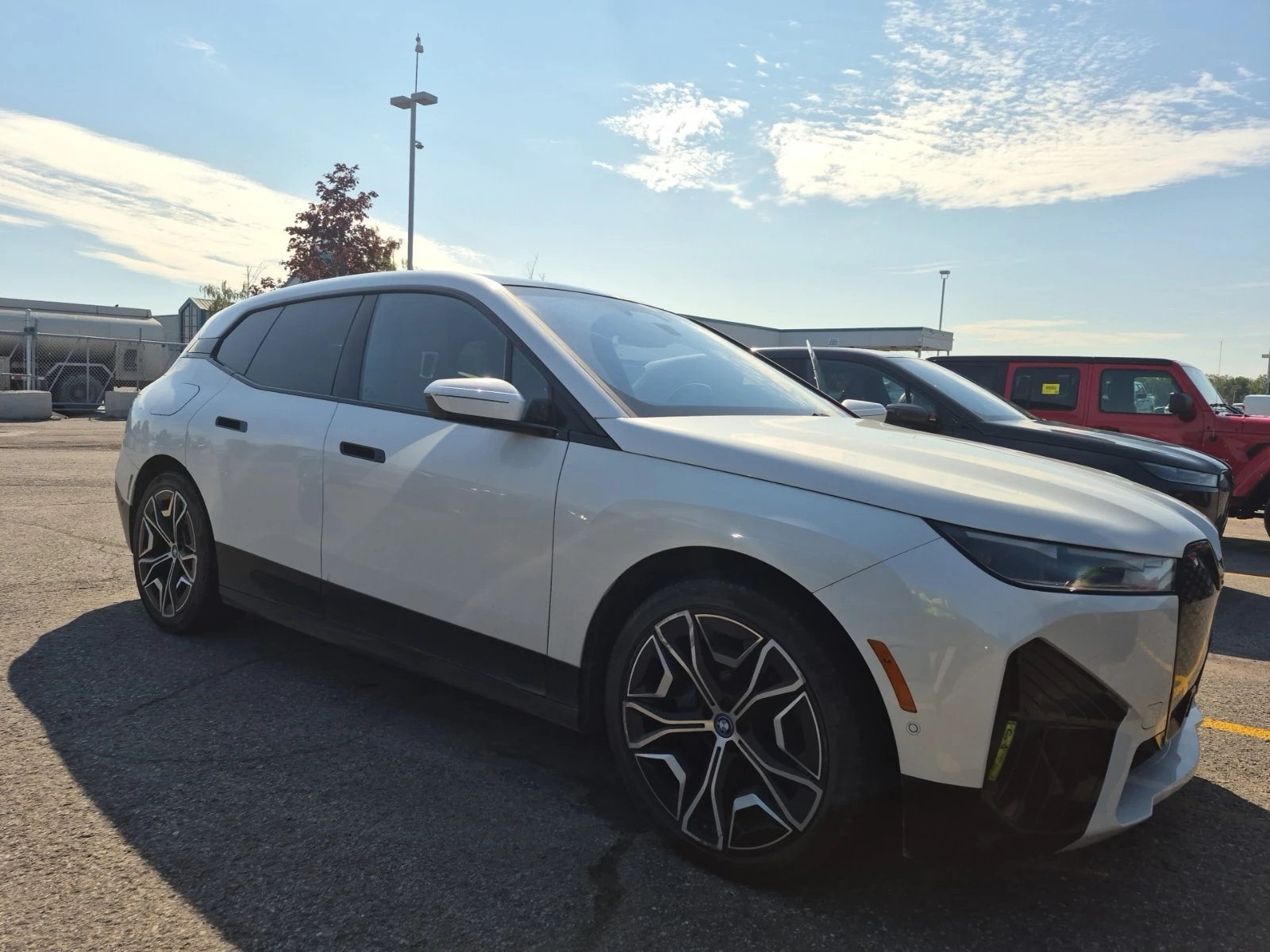 BMW iX * XDRIVE50 * CARFAX * АВТОКРЕДИТ * , снимка 2 - Автомобили и джипове - 55884694