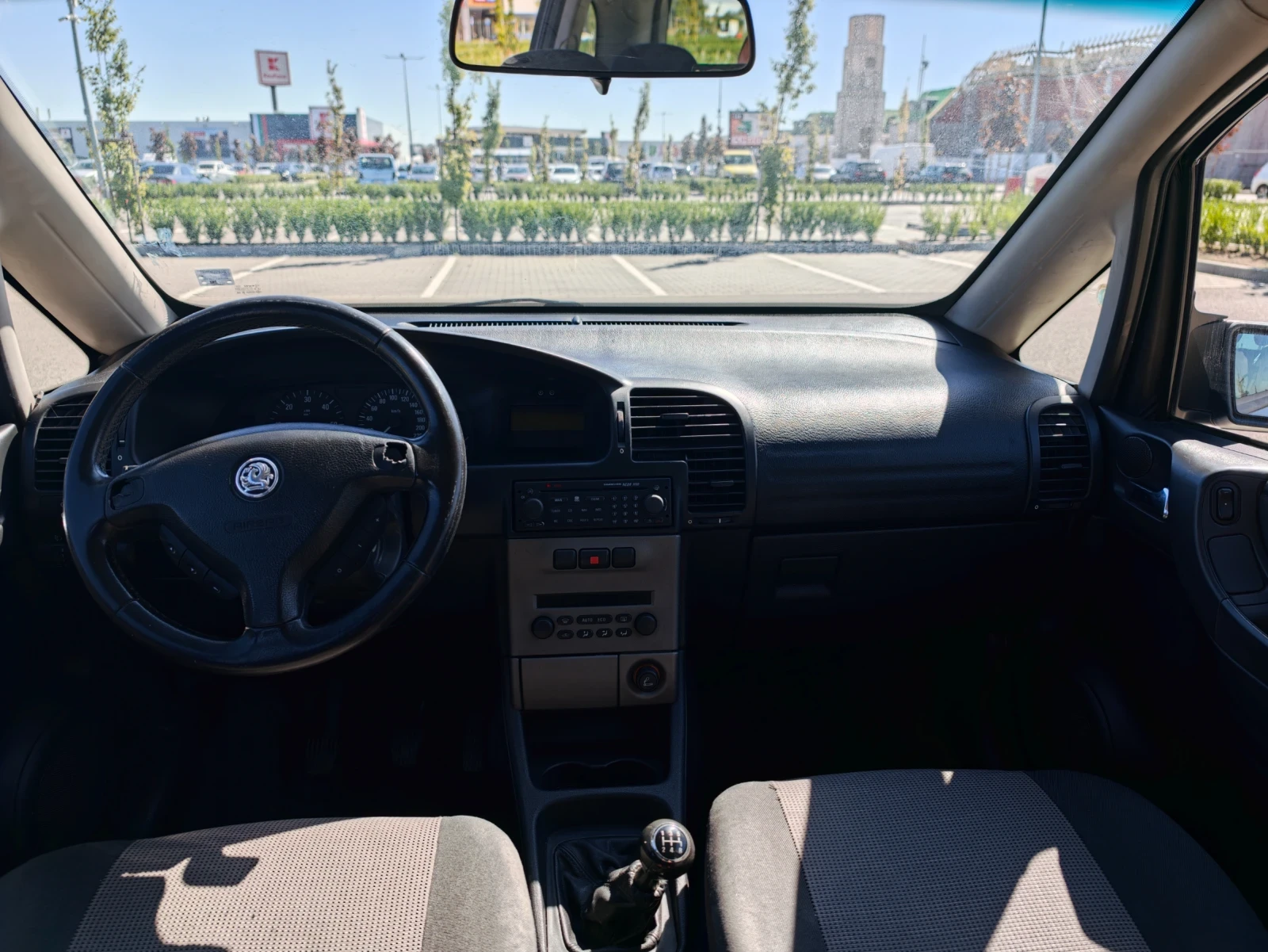 Opel Zafira 2.2  Дизел, снимка 7 - Автомобили и джипове - 56056393