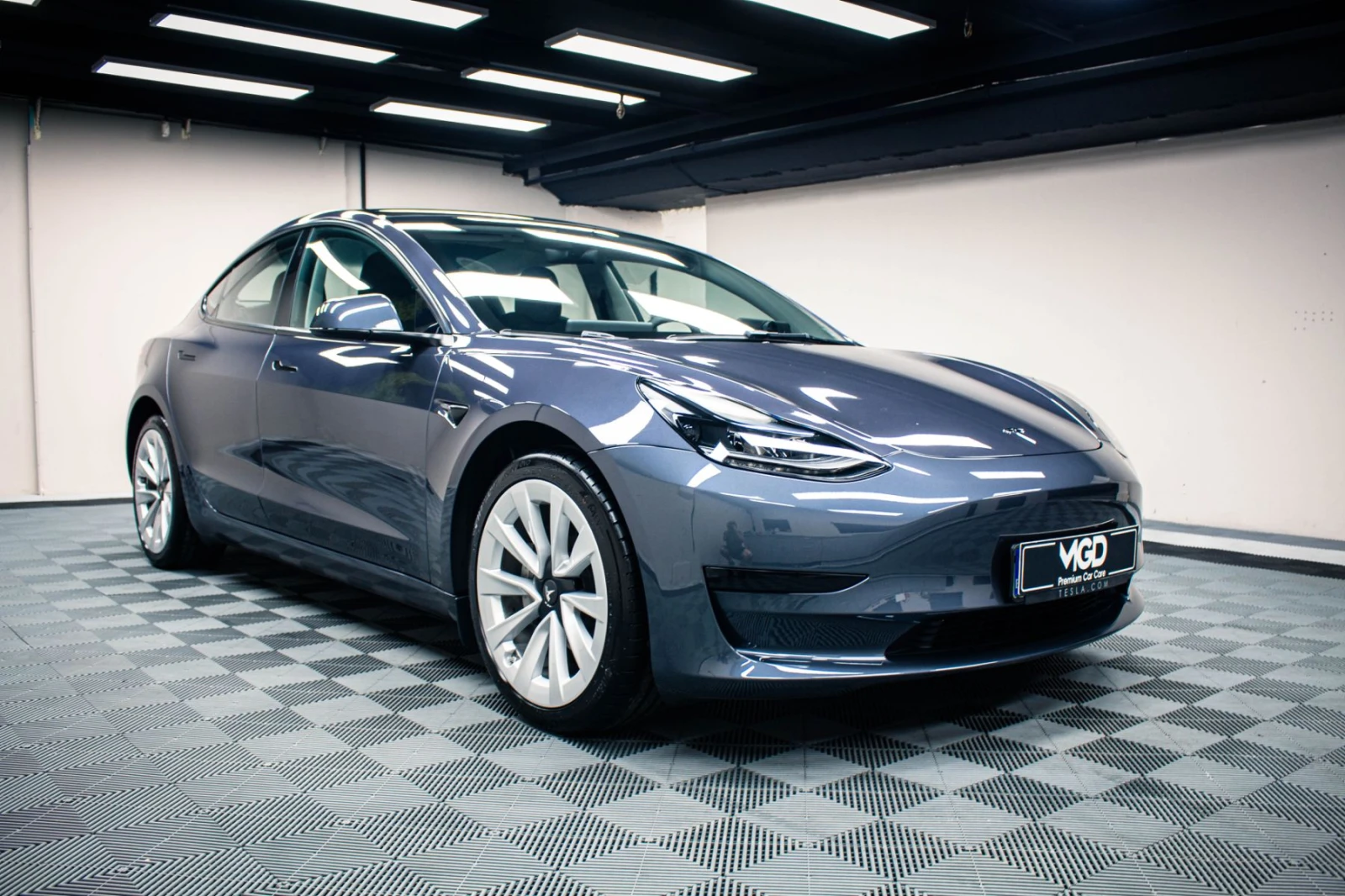 Tesla Model 3 Standard Range, снимка 14 - Автомобили и джипове - 56198576