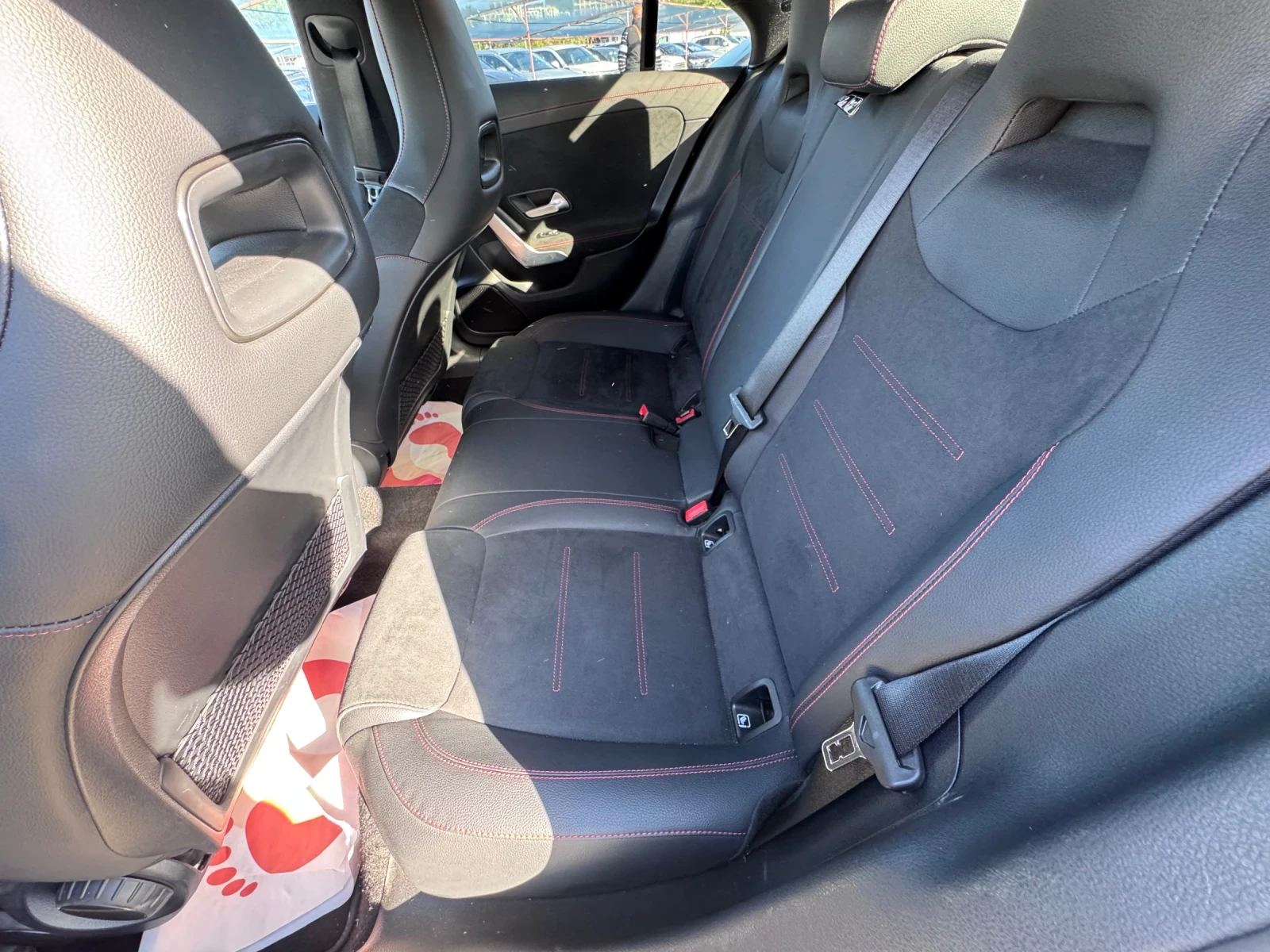 Mercedes-Benz CLA 250 AMG line Plugin hybrid , снимка 11 - Автомобили и джипове - 56280951