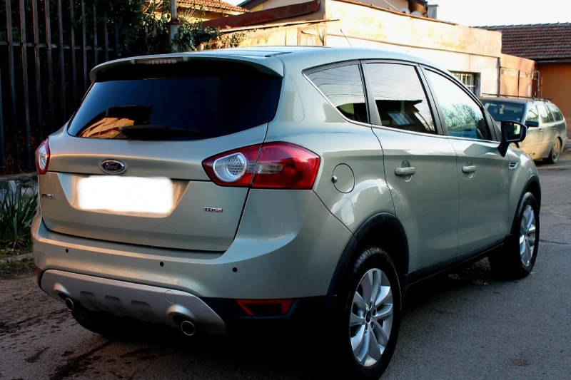 Ford Kuga 2.0TDCI, снимка 4 - Автомобили и джипове - 47295799