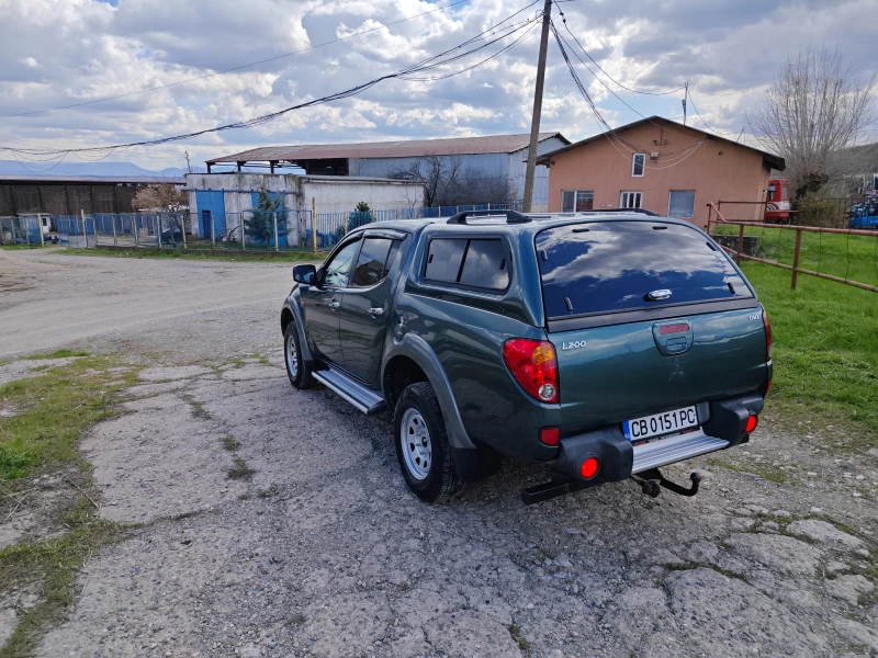 Mitsubishi L200, снимка 4 - Автомобили и джипове - 47312595