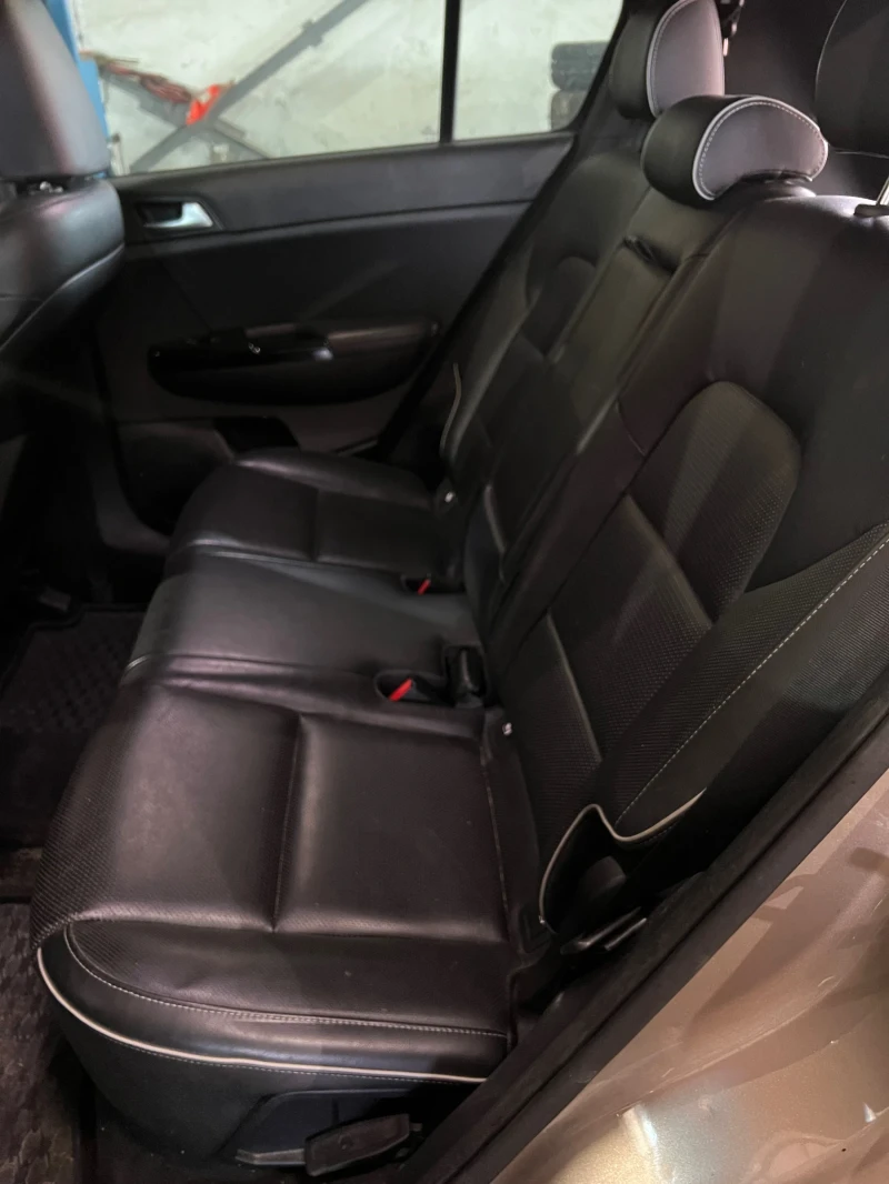 Kia Sportage 2.0CRDI D4HA GTLINE , снимка 12 - Автомобили и джипове - 51820870