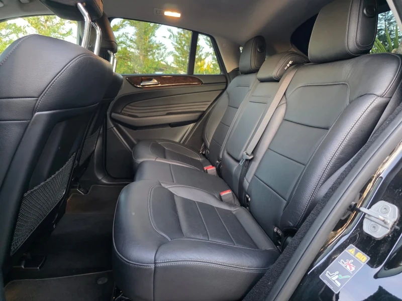 Mercedes-Benz GLE 400 I 4 MATIC MEGA FULL AMG LINE ЛИЗИНГ 100%, снимка 15 - Автомобили и джипове - 52268635