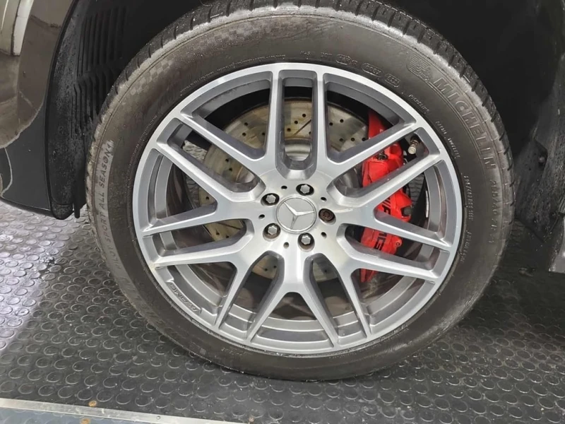 Mercedes-Benz GLS * AMG 63 * CARFAX * ЦЕНА ДО БГ, снимка 6 - Автомобили и джипове - 52741310