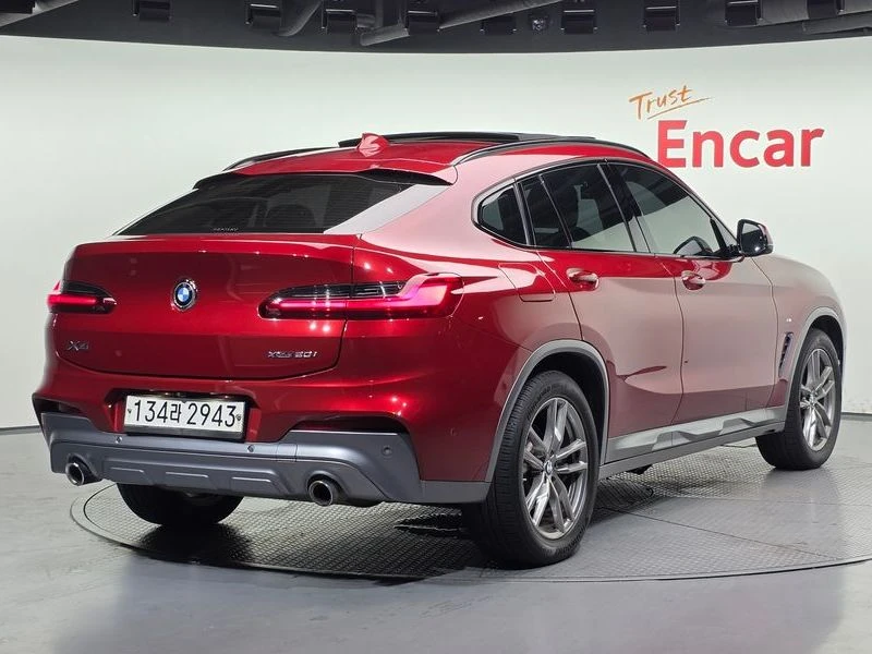 BMW X4 xDrive20i M Sport X| 192к.с.| ВКЛ.ТЕХНОТЕСТ, снимка 2 - Автомобили и джипове - 55582480