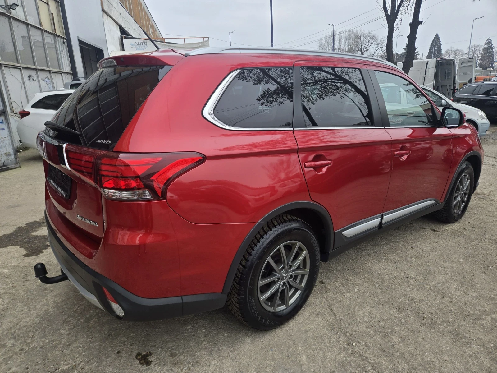 Mitsubishi Outlander  - изображение 4