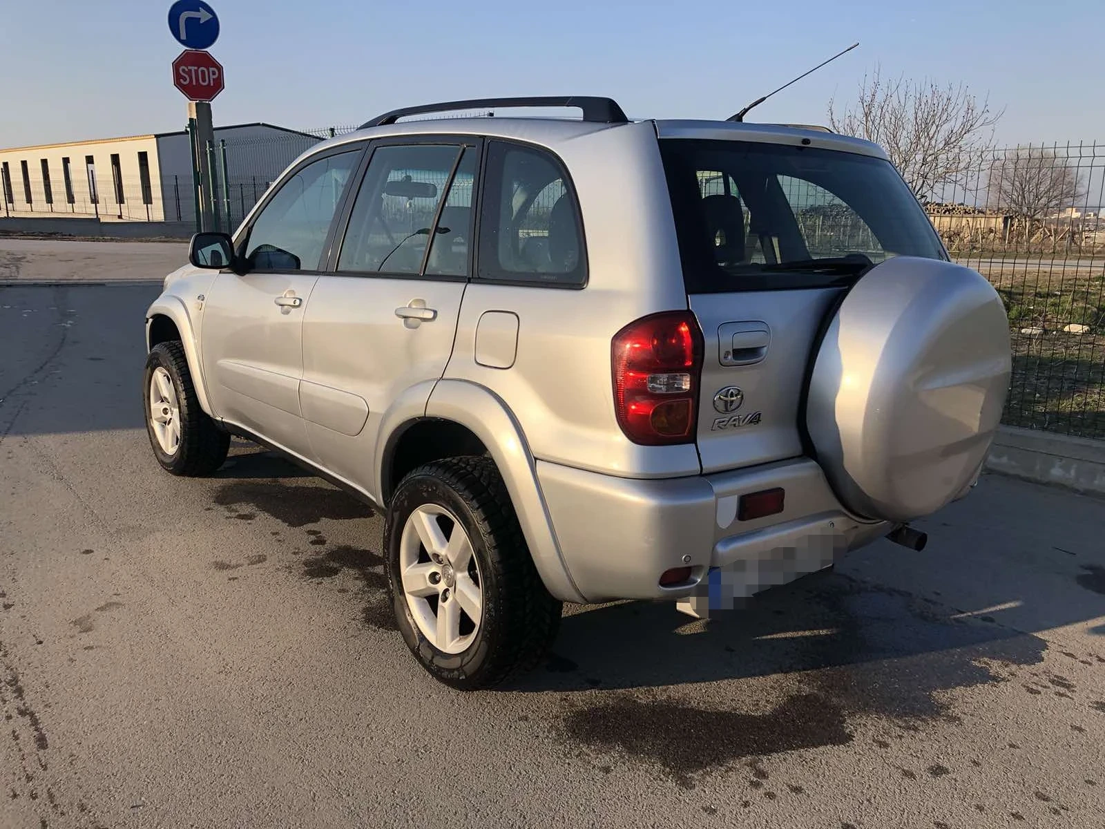 Toyota Rav4  - изображение 2