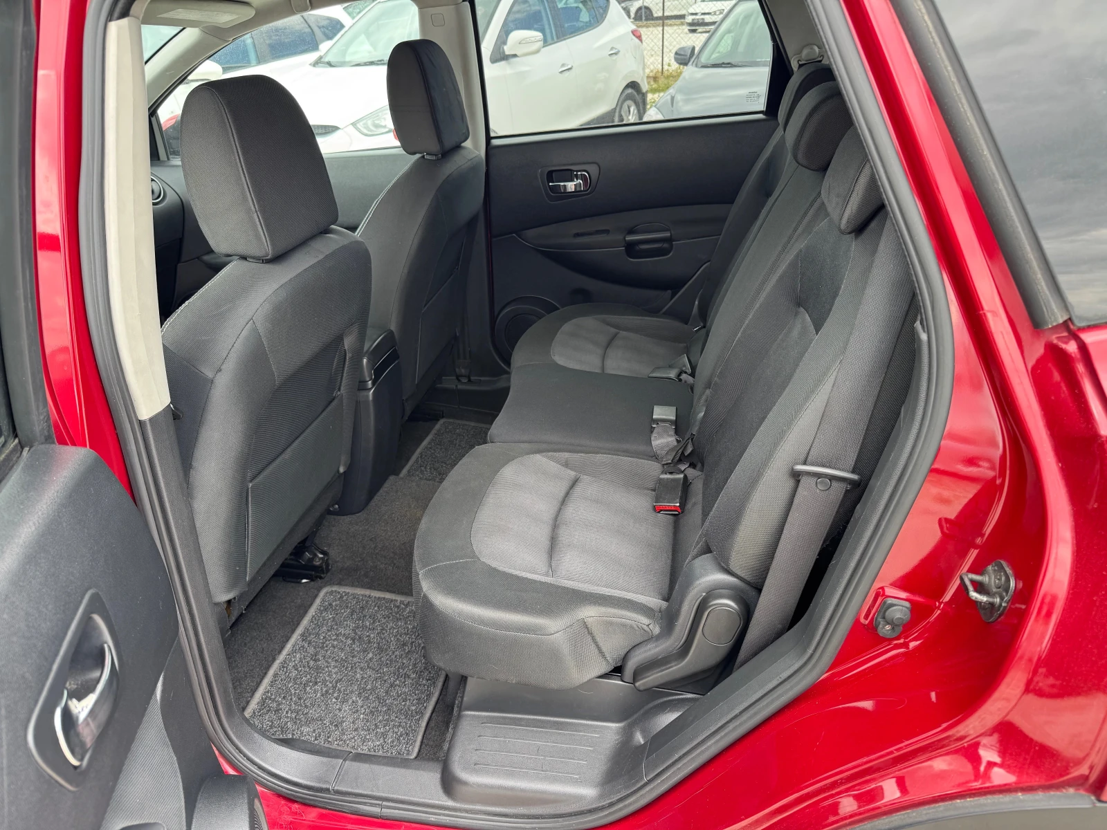 Nissan Qashqai 1.5DCI - изображение 10