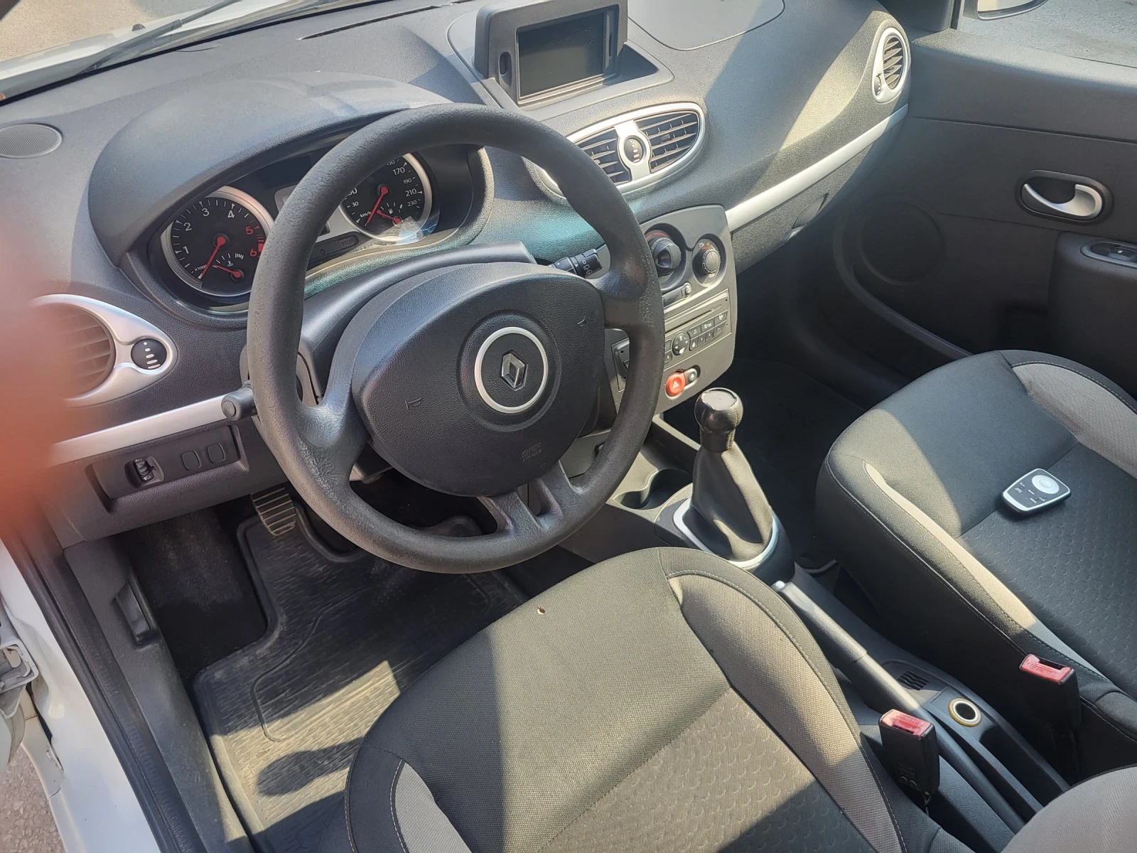 Renault Clio 1.5dci klima  - изображение 8