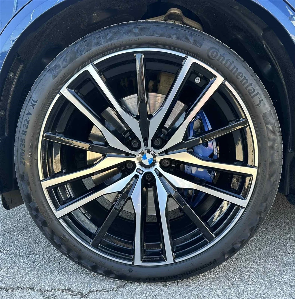 BMW X5 M50i - изображение 5