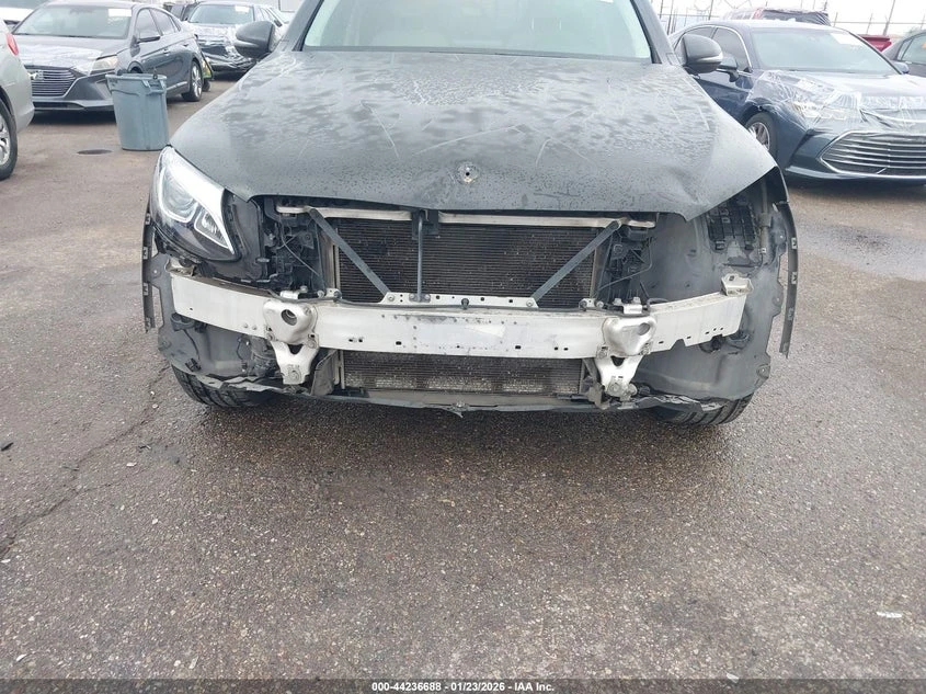 Mercedes-Benz GLC 300 2.0L I-4 DI, DOHC, VVT, TURBO, 241HP All Wheel | Mobile.bg � ����������� 6