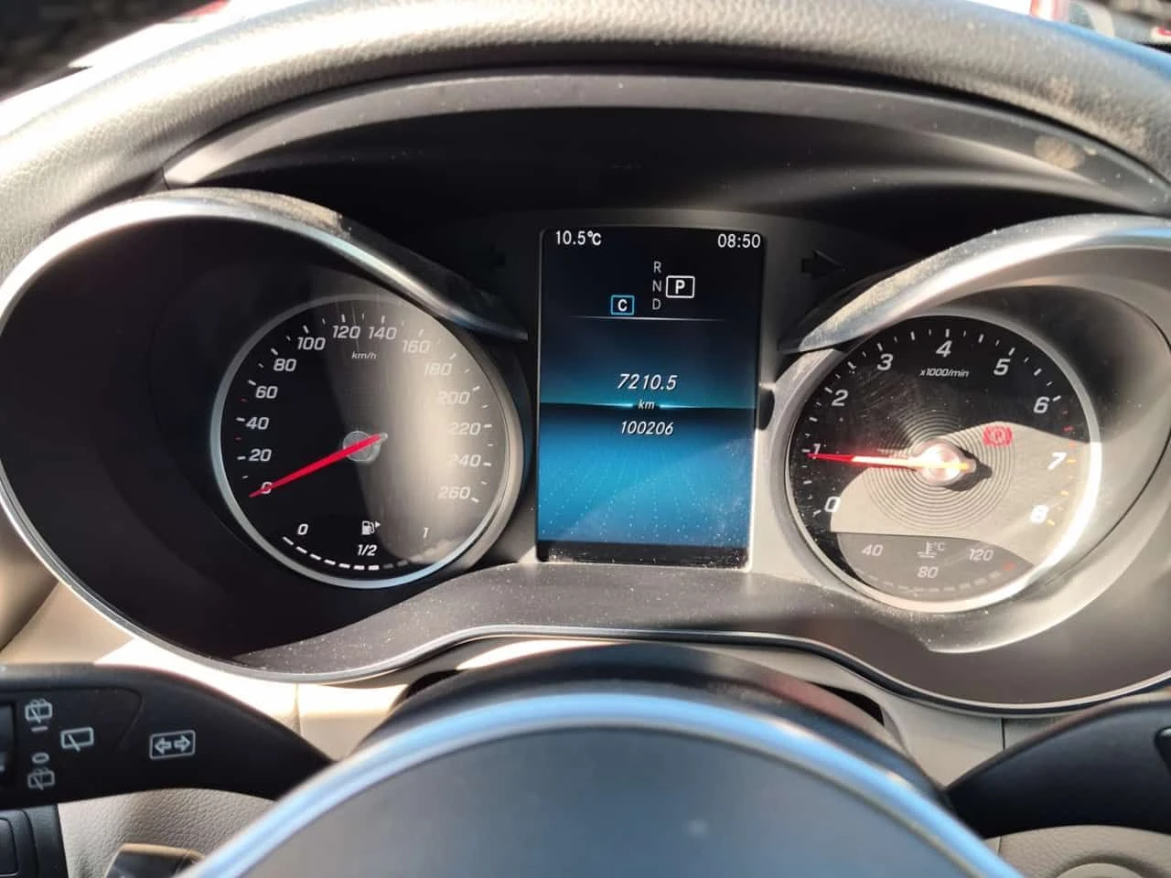 Mercedes-Benz GLC 300 2 КЛЮЧА * KEYLESS * PANO * ПОДГРЕВИ *  CARFAX * , снимка 9 - Автомобили и джипове - 54348771
