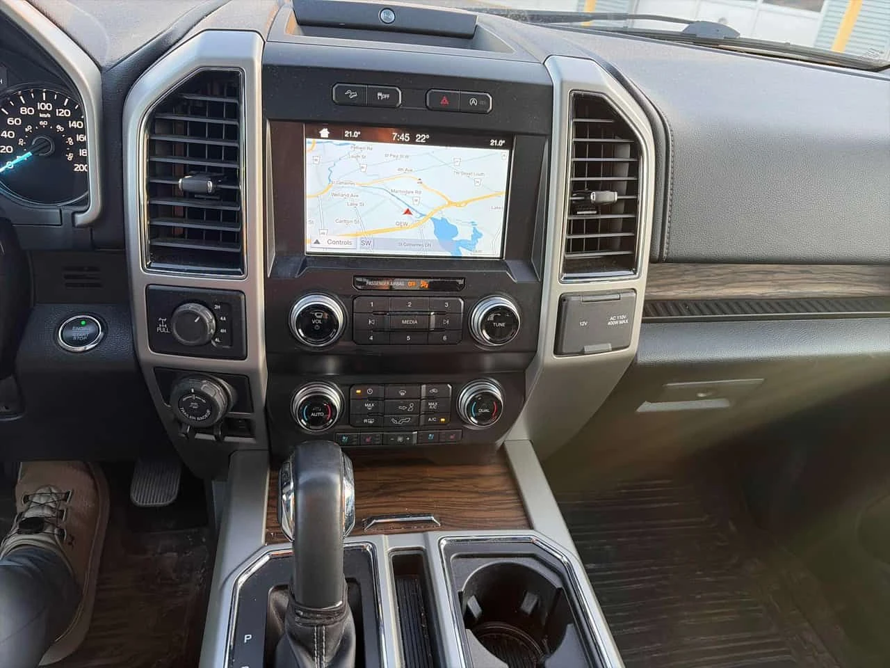 Ford F150 * 4WD SuperCrew Box* 2 КЛЮЧА* ПОДГРЕВ* PANO* , снимка 9 - Автомобили и джипове - 54425289