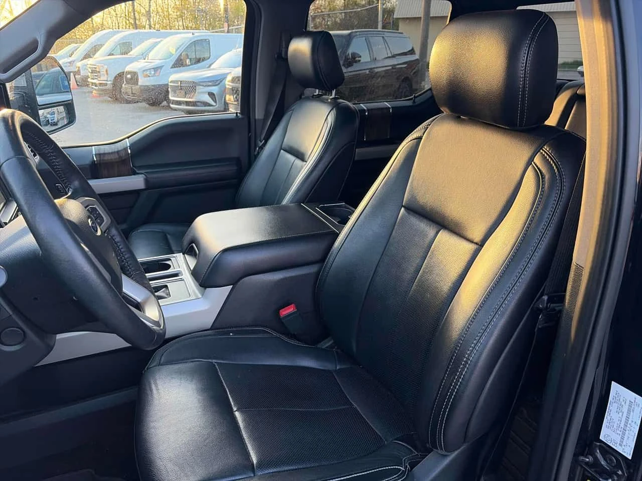 Ford F150 * 4WD SuperCrew Box* 2 КЛЮЧА* ПОДГРЕВ* PANO* , снимка 11 - Автомобили и джипове - 54425289