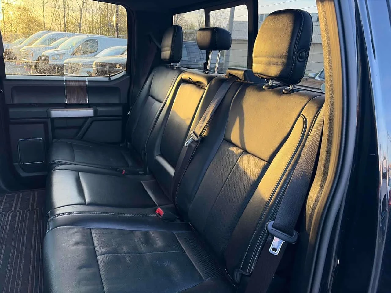 Ford F150 * 4WD SuperCrew Box* 2 КЛЮЧА* ПОДГРЕВ* PANO* , снимка 12 - Автомобили и джипове - 54425289