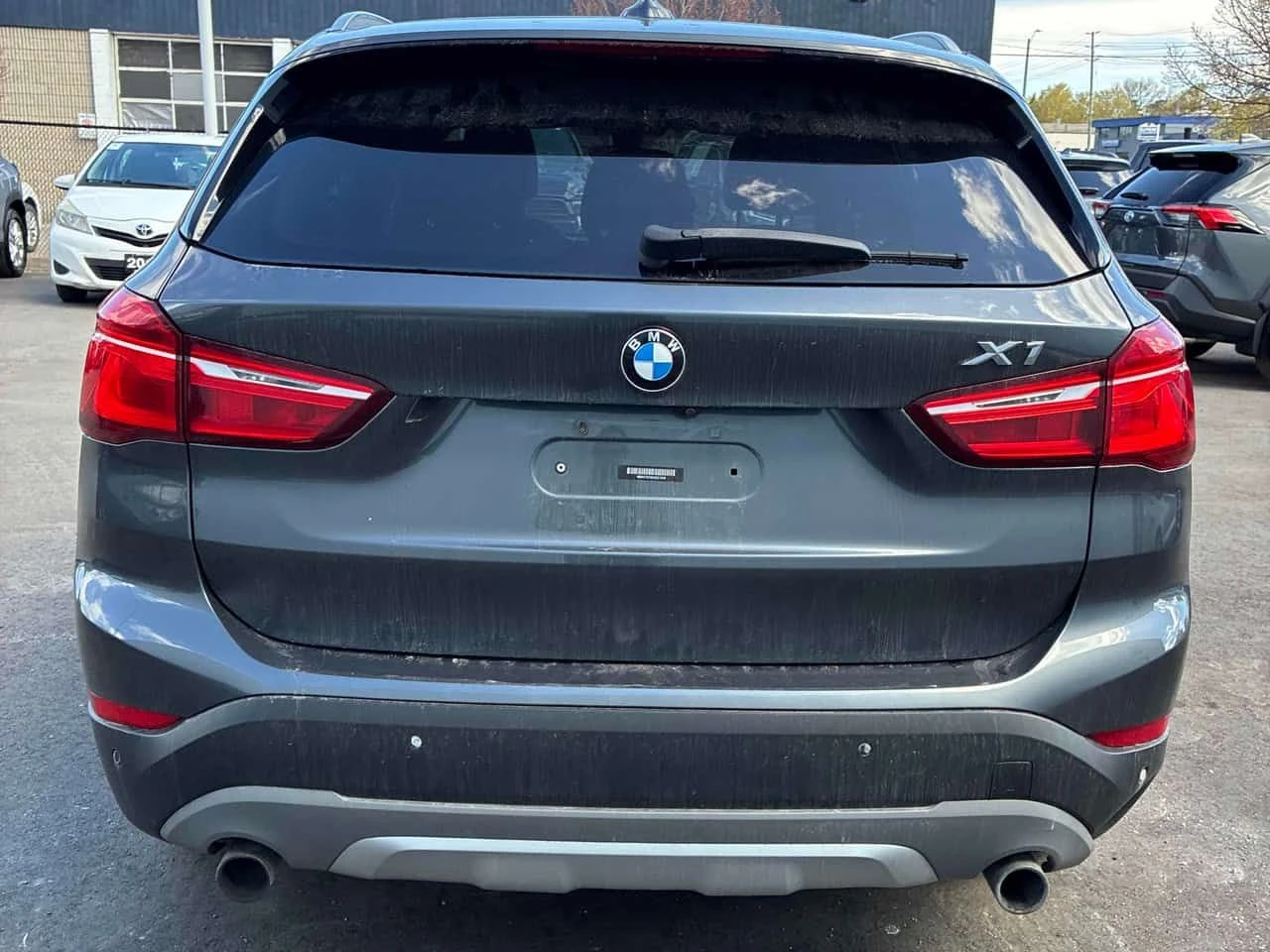 BMW X1 XDRIVE28I * ГЛАВНО ПРЕДТАВИТЕЛСТВО НА TOYOTA* , снимка 5 - Автомобили и джипове - 54542278