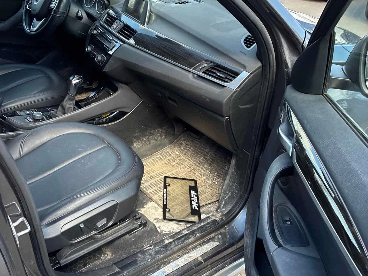 BMW X1 XDRIVE28I * ГЛАВНО ПРЕДТАВИТЕЛСТВО НА TOYOTA* , снимка 12 - Автомобили и джипове - 54542278