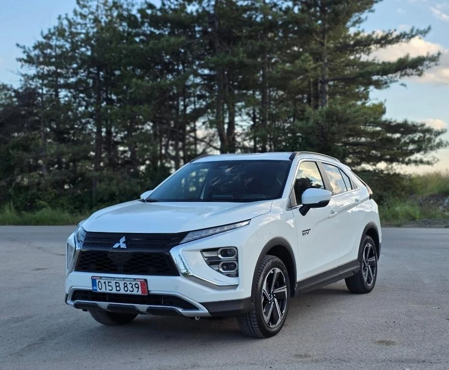 Mitsubishi Eclipse Cross PHEV Full Extras, снимка 2 - Автомобили и джипове - 54936734