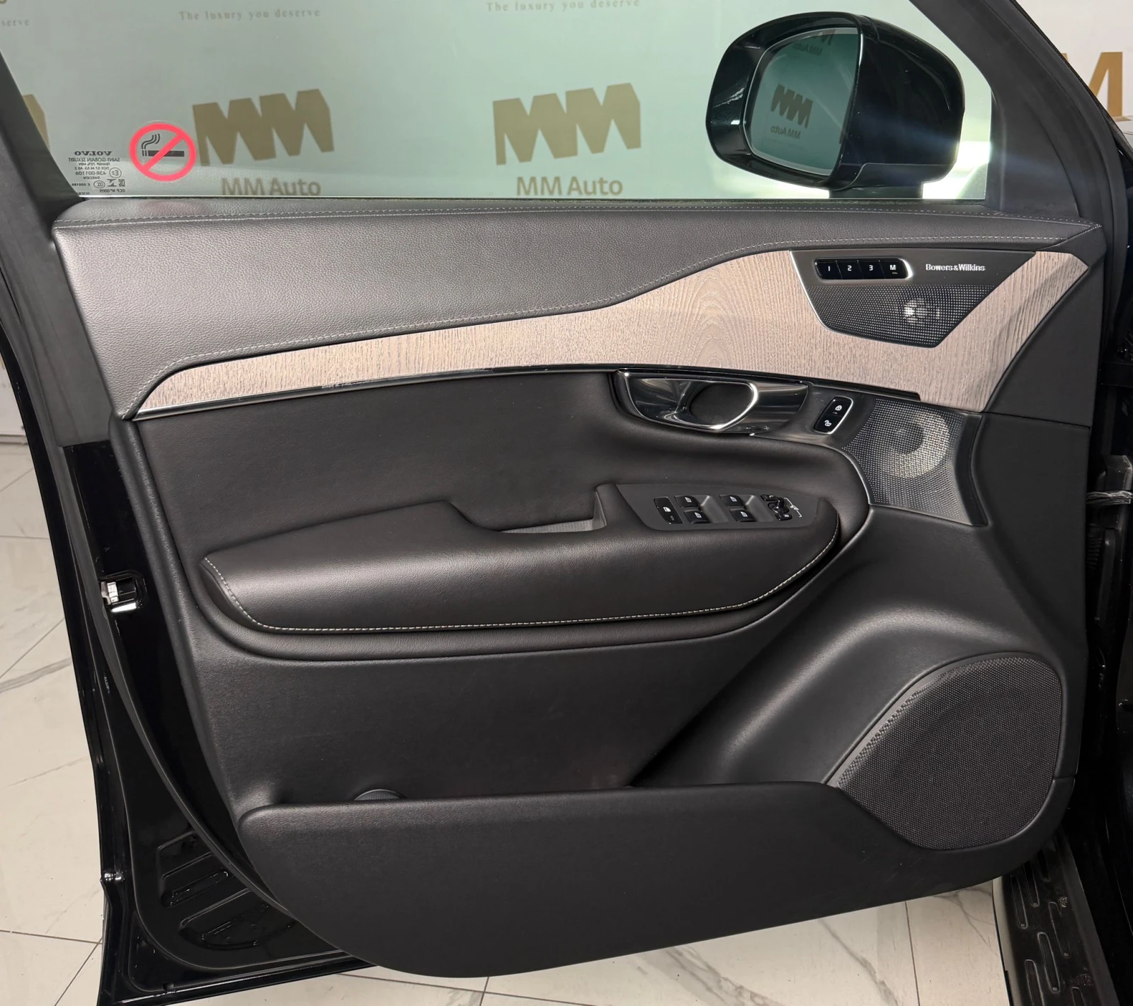 Volvo Xc90 T8 PHEV* Massage* Ventilation* Bowers* Pano* 7М, снимка 6 - Автомобили и джипове - 54953486