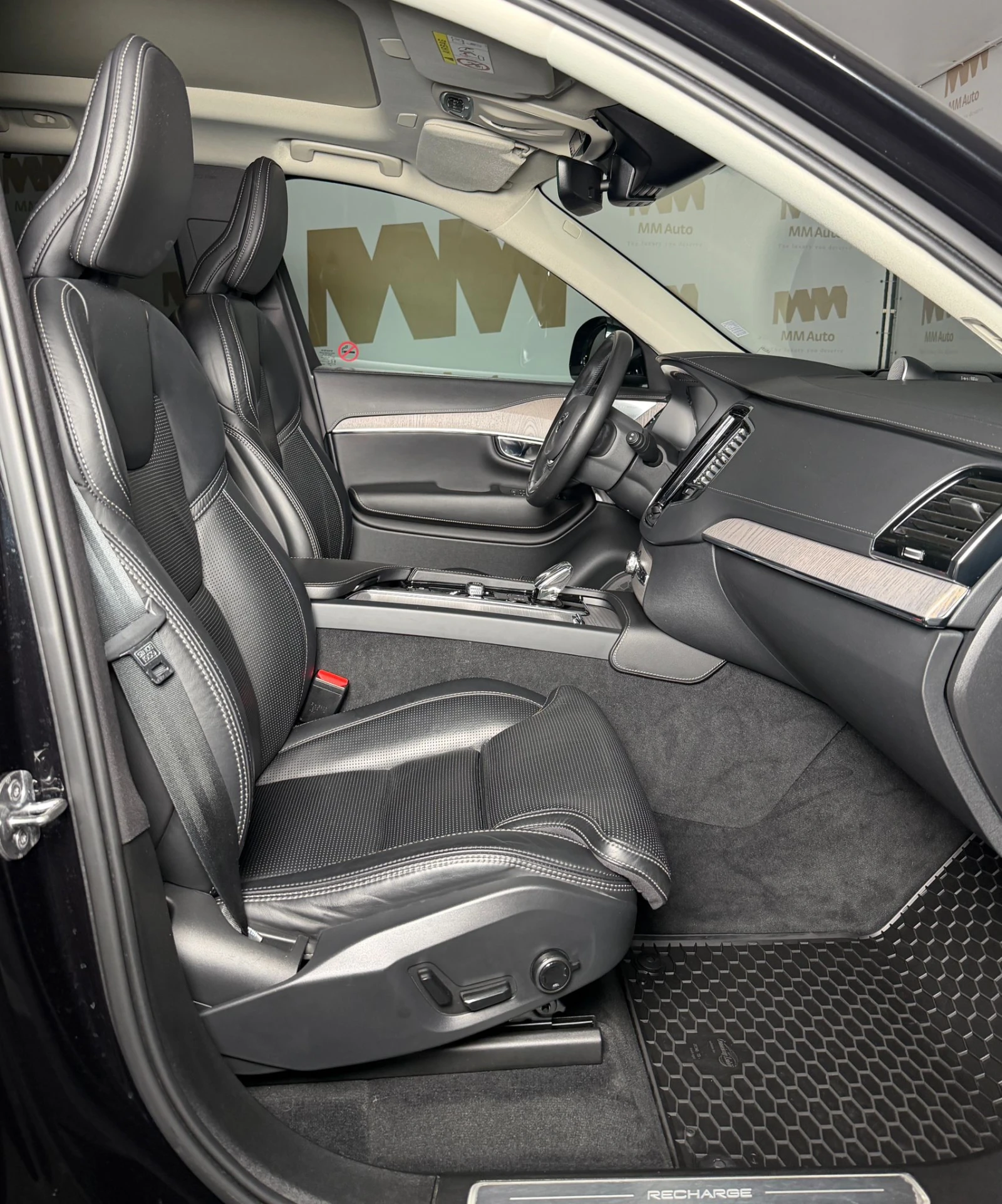 Volvo Xc90 T8 PHEV* Massage* Ventilation* Bowers* Pano* 7М, снимка 10 - Автомобили и джипове - 54953486