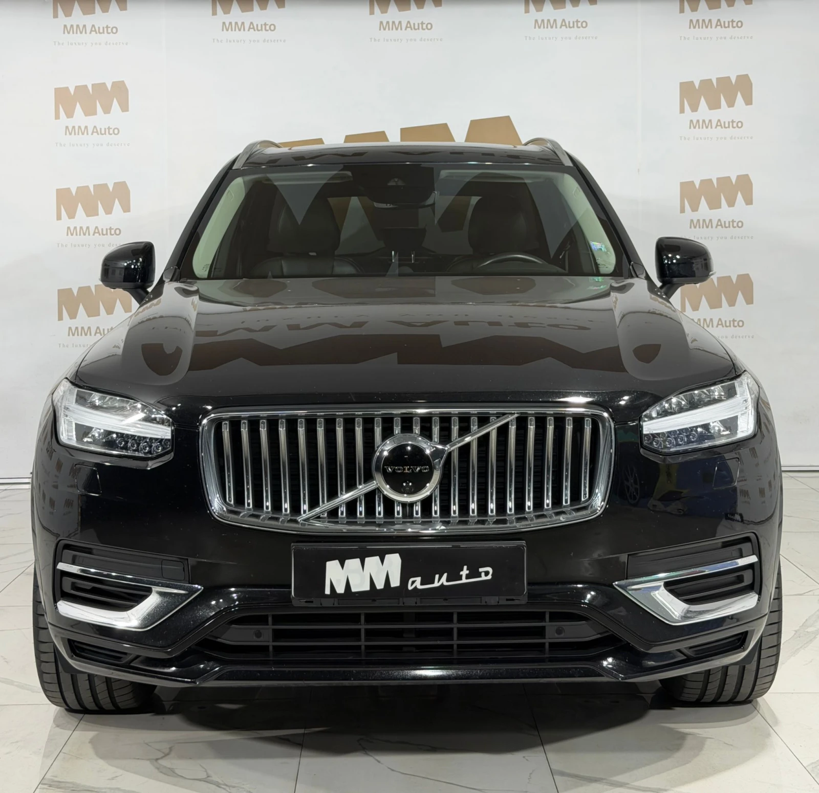 Volvo Xc90 T8 PHEV* Massage* Ventilation* Bowers* Pano* 7М, снимка 4 - Автомобили и джипове - 54953486